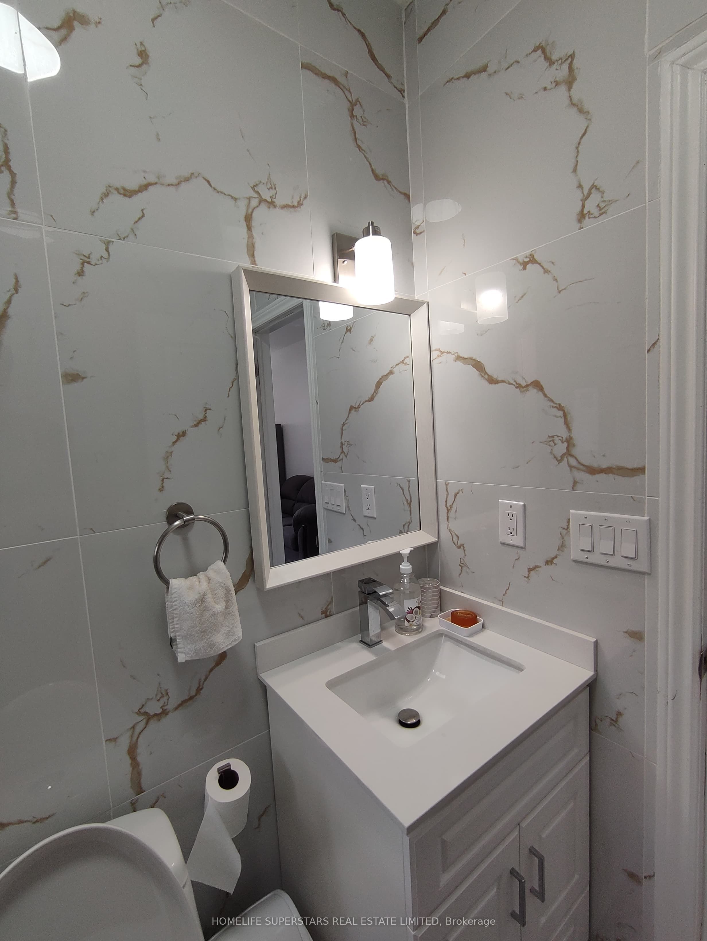 MLS #W12349493 image #5