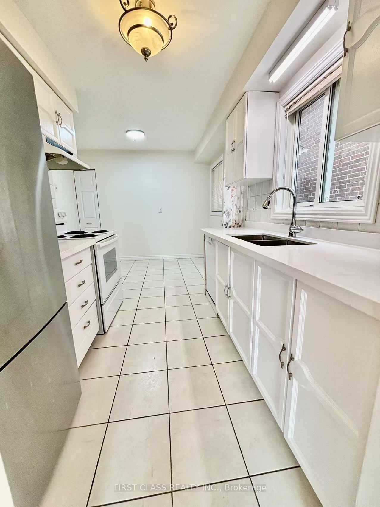 MLS #W12350151 image #3