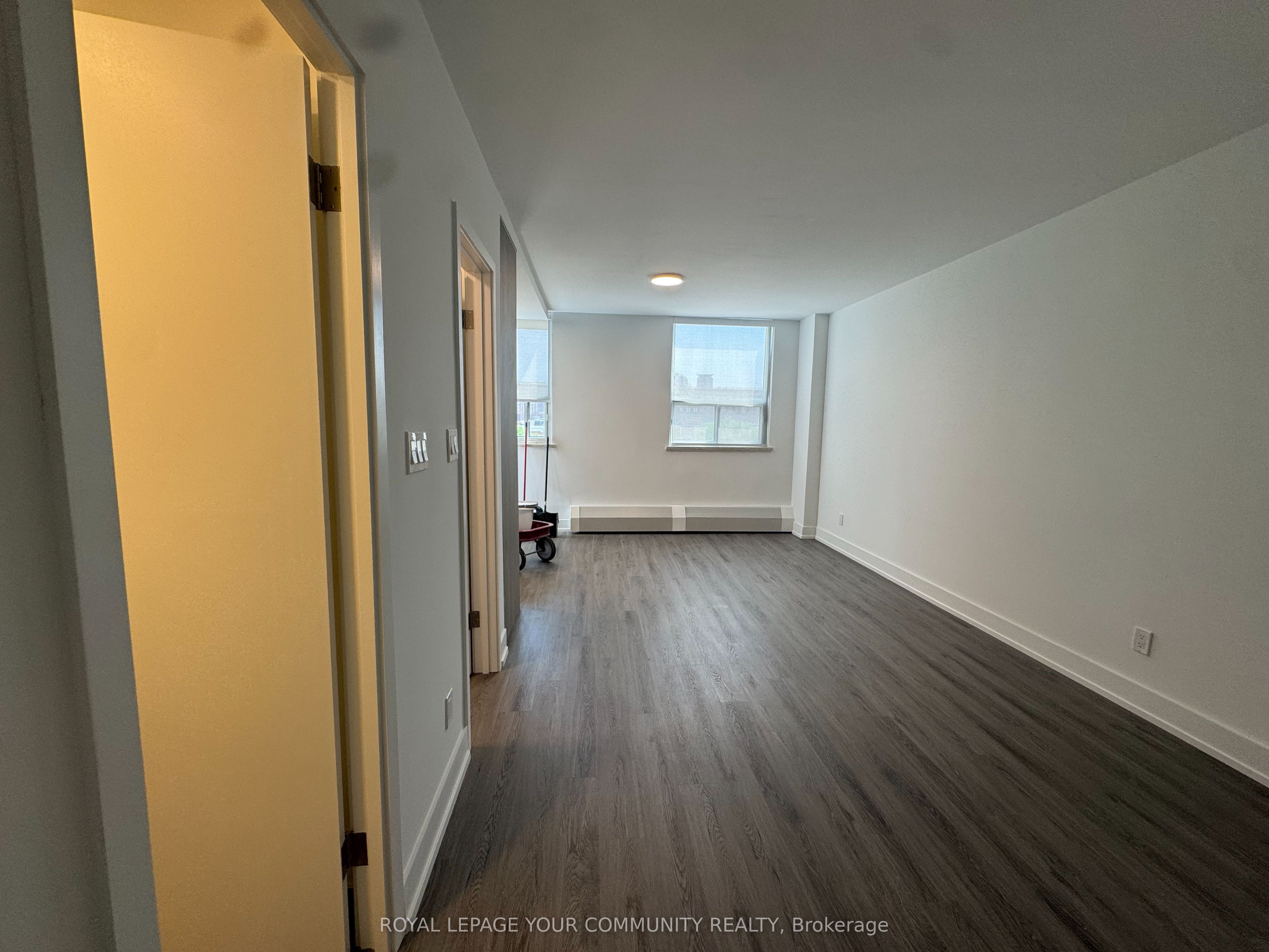 MLS #W12350580 image #1