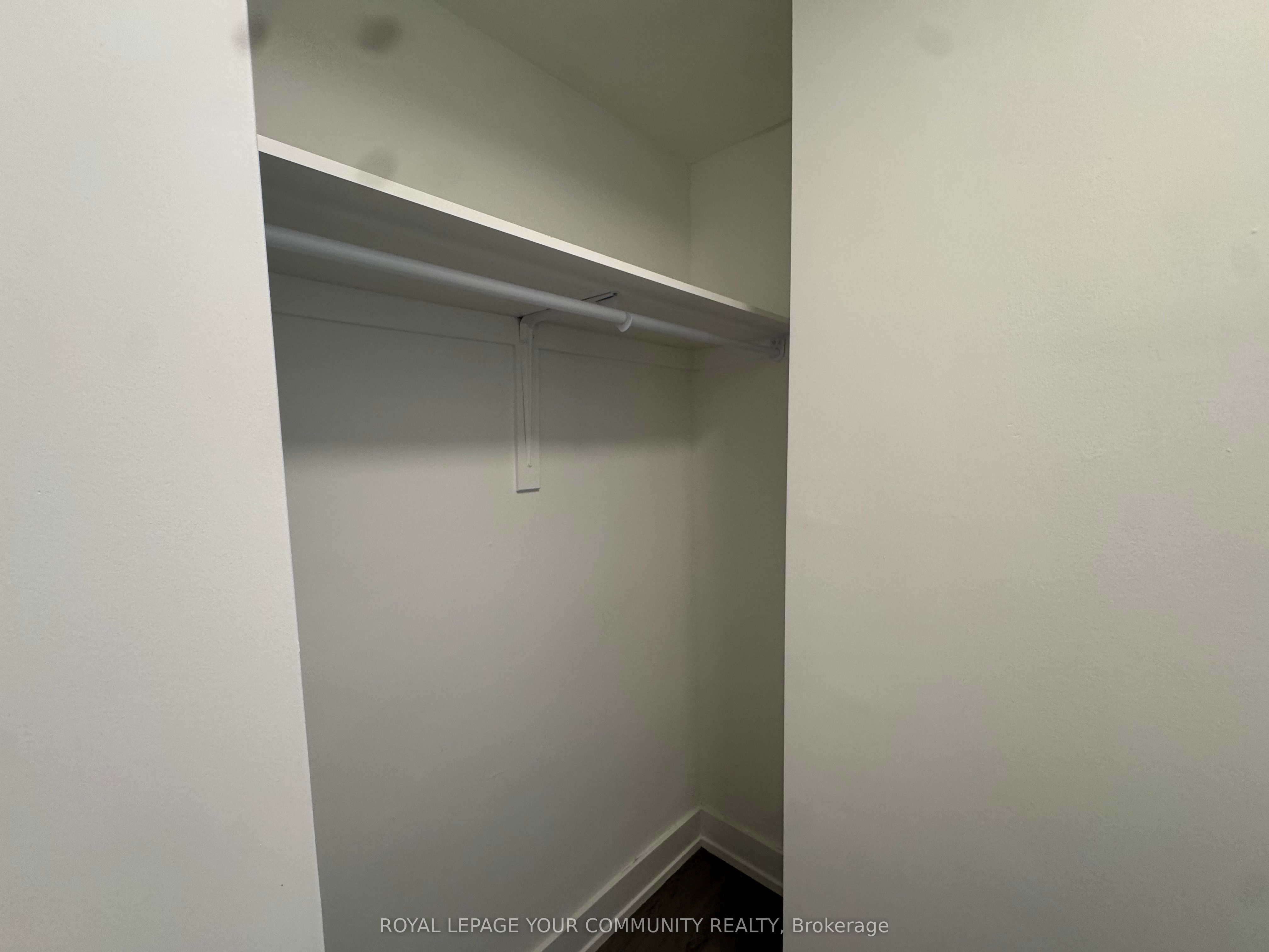 MLS #W12350580 image #10