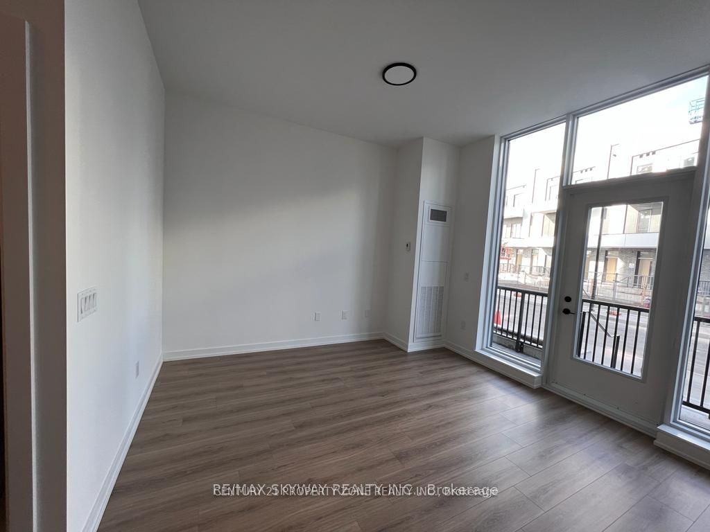 MLS #W12350610 image #6