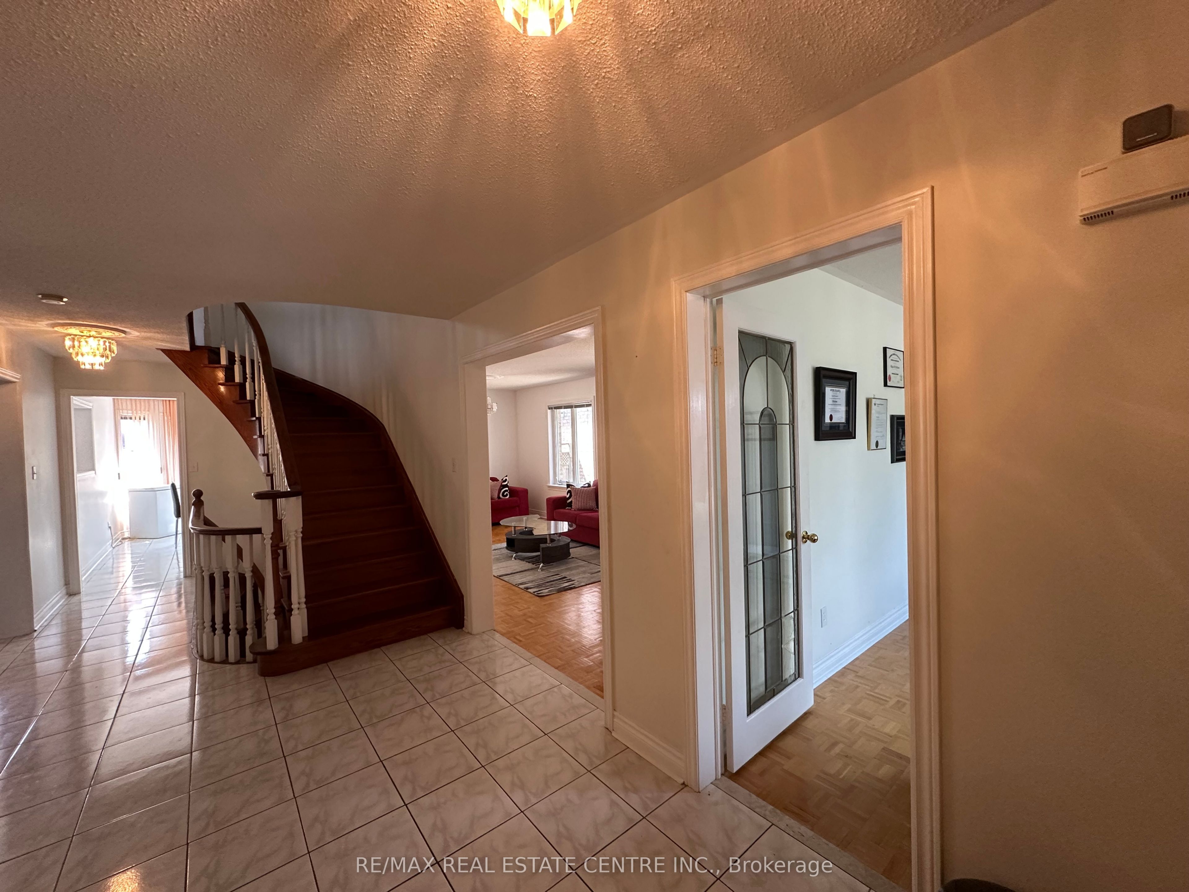 MLS #W12350696 image #1