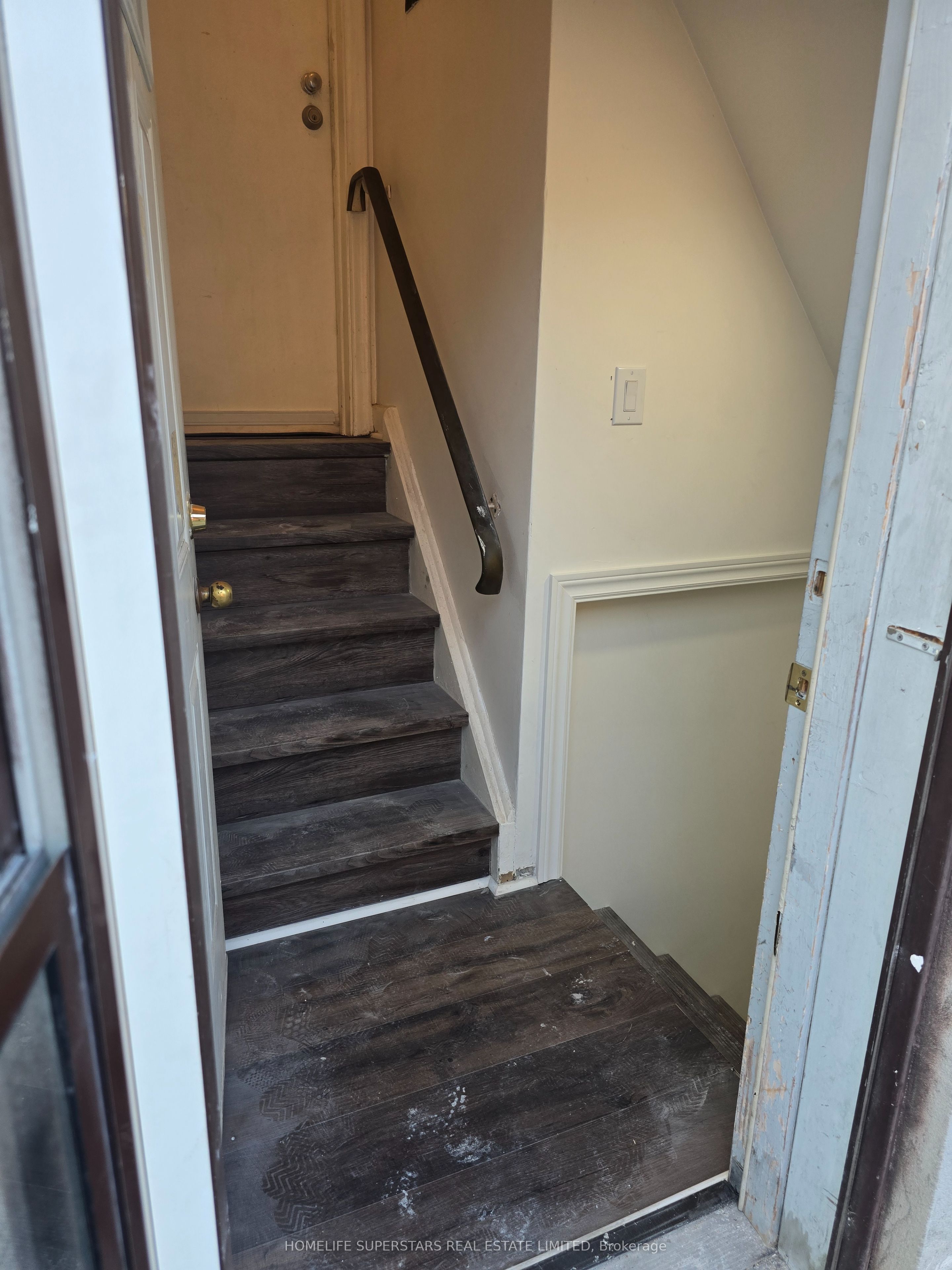 MLS #W12350759 image #1