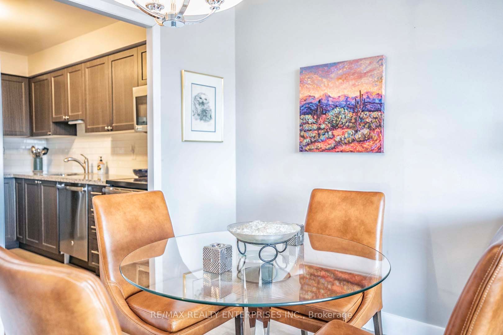 MLS #W12350854 image #11