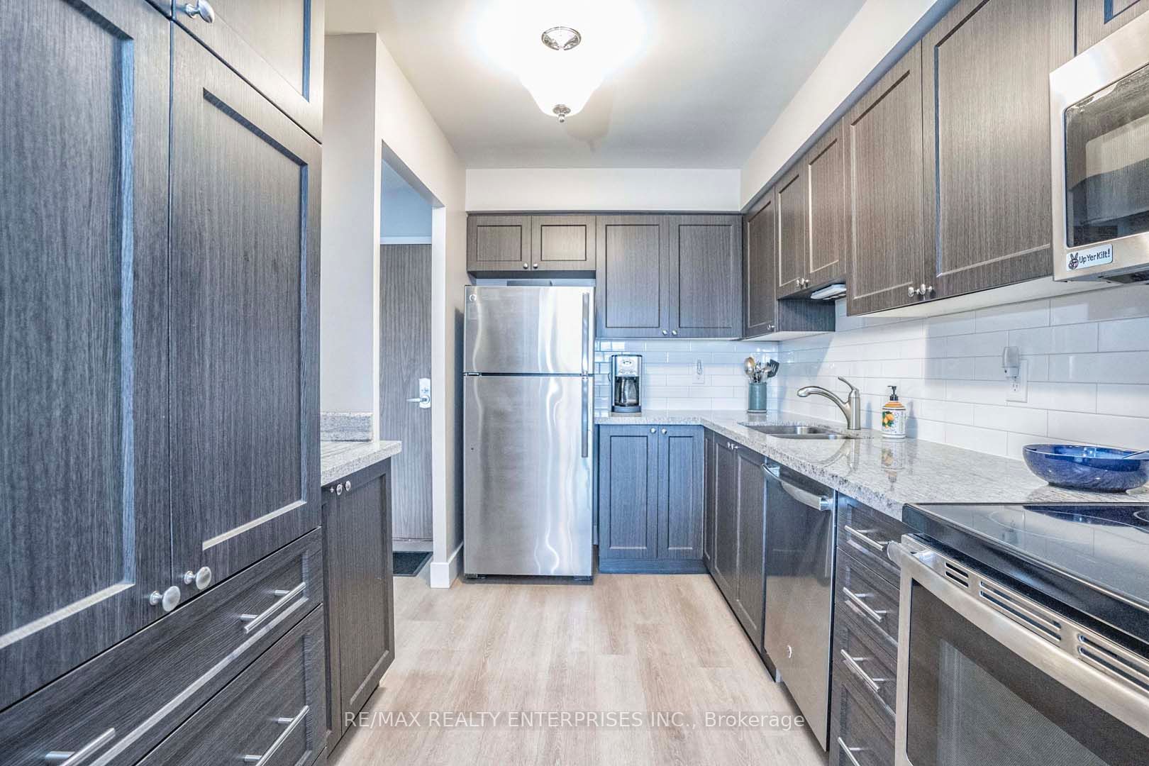 MLS #W12350854 image #13