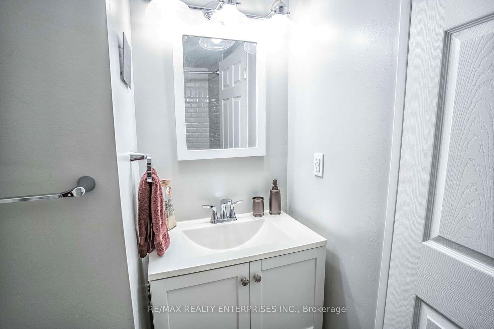 MLS #W12350854 image #26