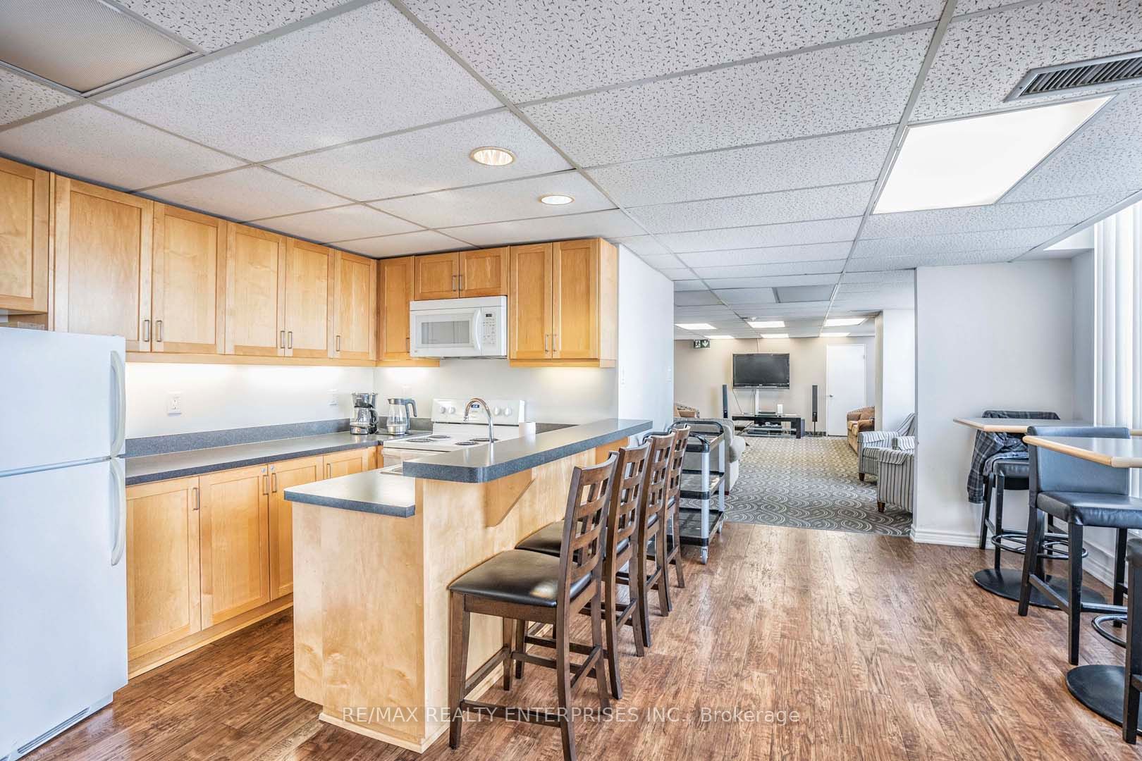 MLS #W12350854 image #31