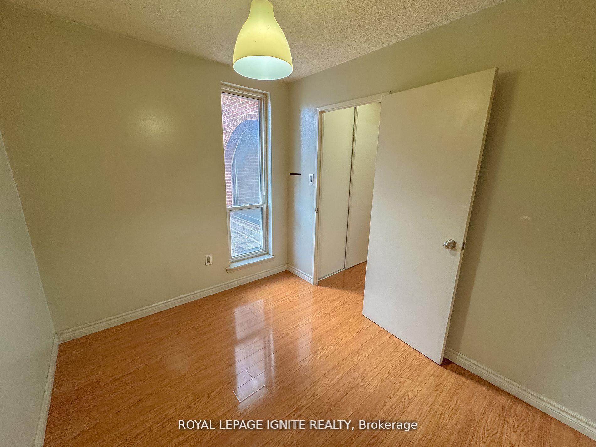 MLS #W12351254 image #22