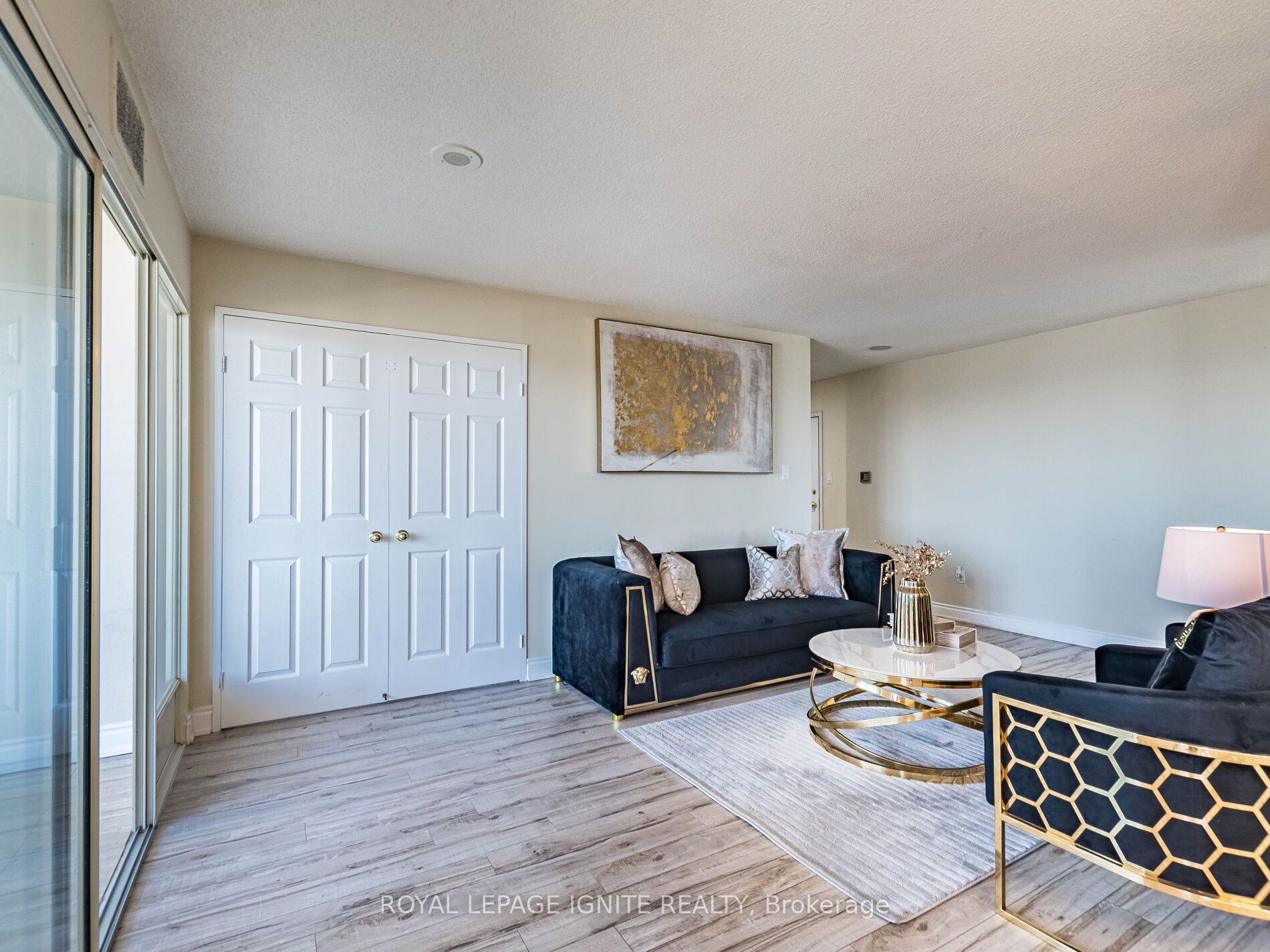 MLS #W12351271 image #15