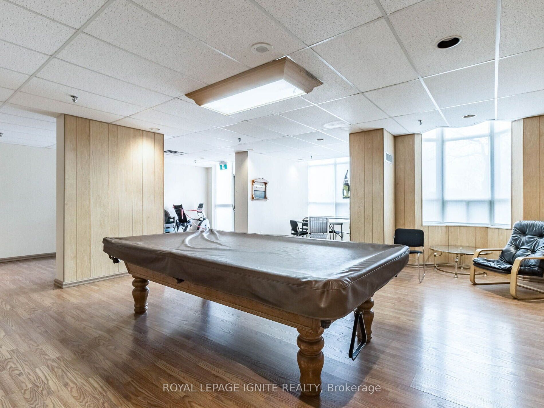 MLS #W12351271 image #41