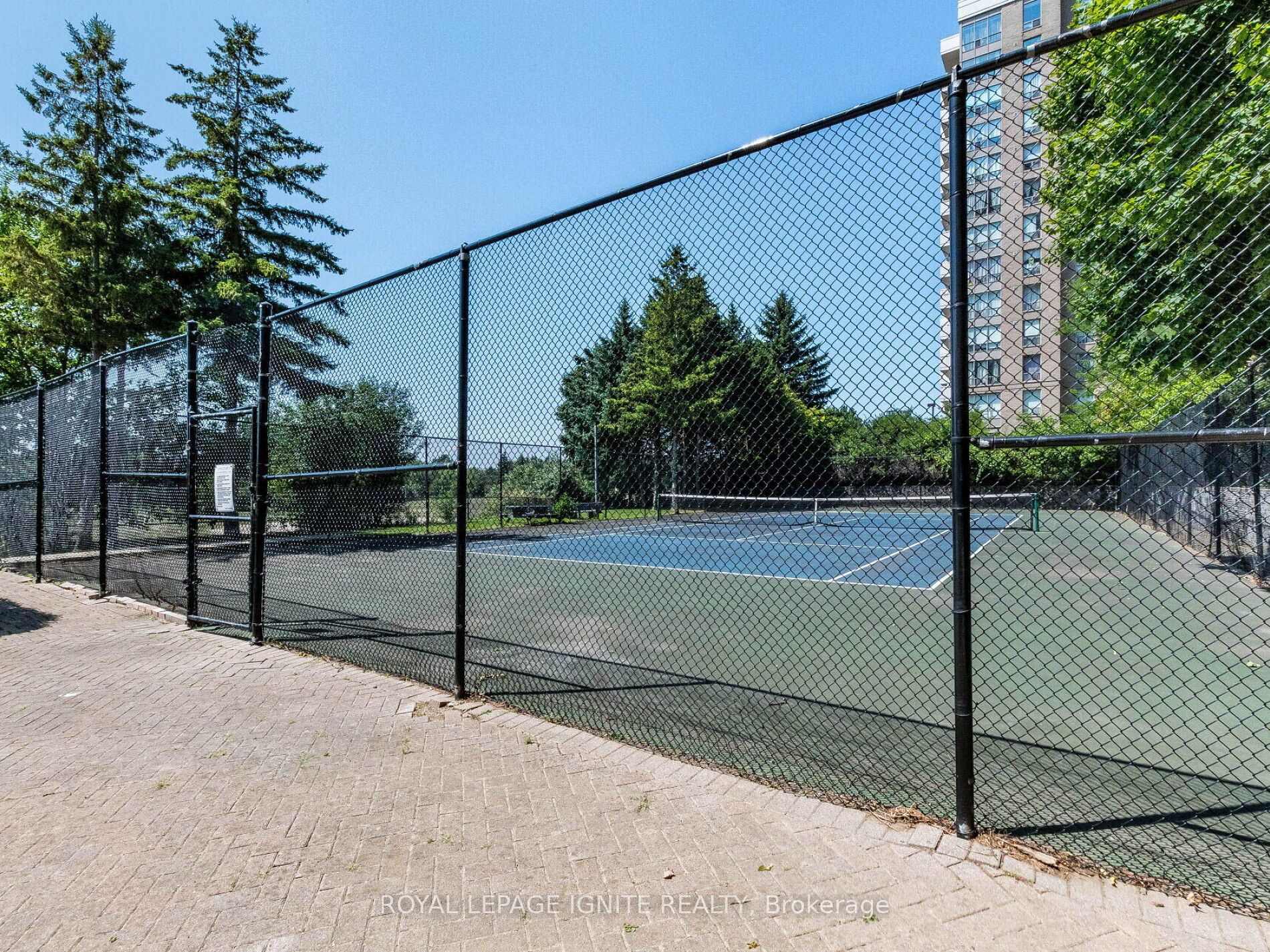 MLS #W12351271 image #47