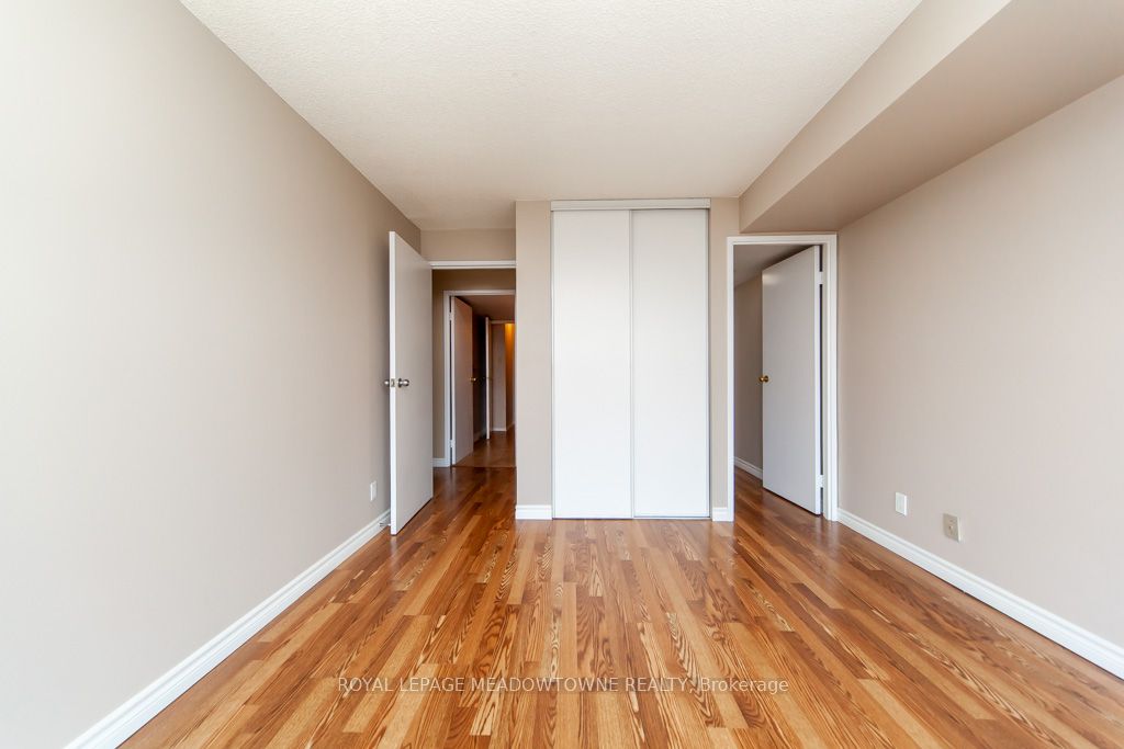 MLS #W12351475 image #30