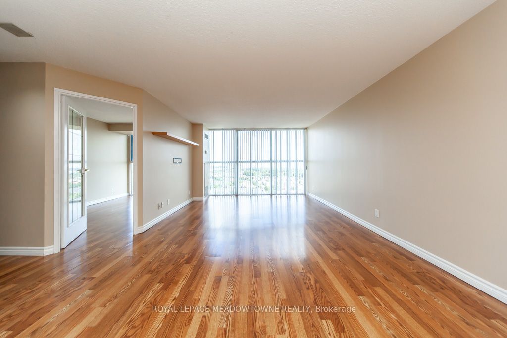 MLS #W12351475 image #9