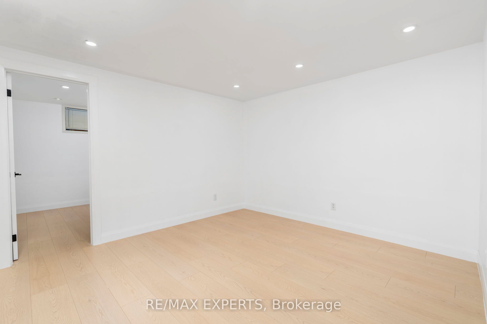 MLS #W12351559 image #16