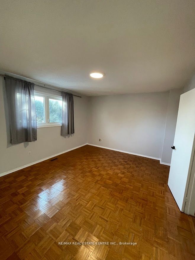 MLS #W12351612 image #12