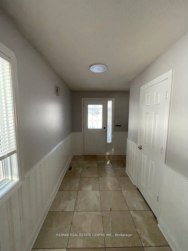 MLS #W12351612 image #2