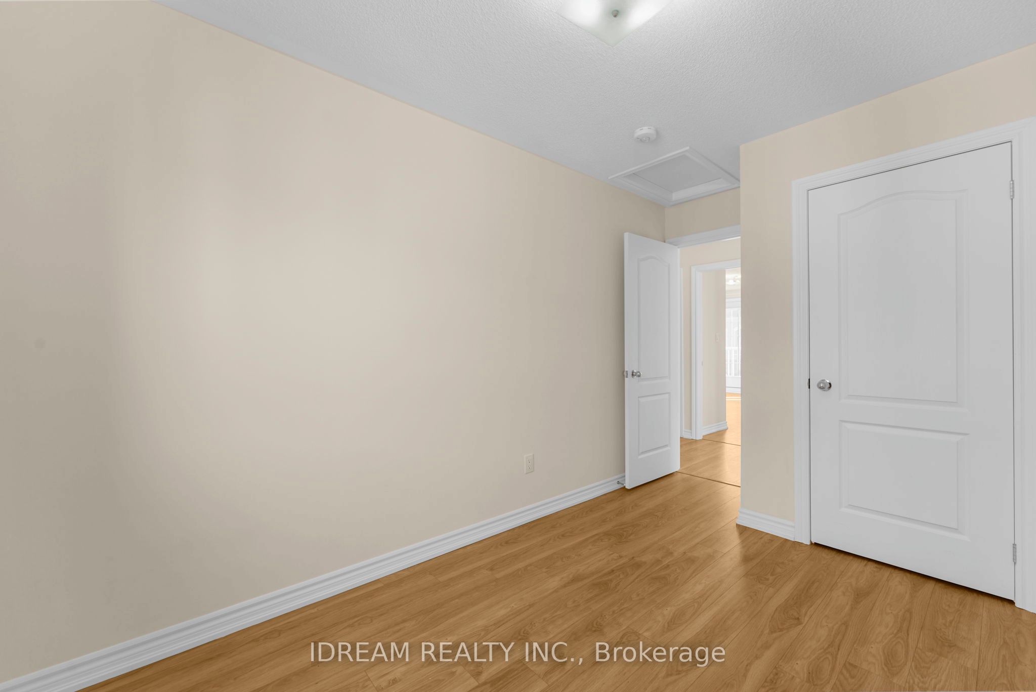 MLS #W12352912 image #22