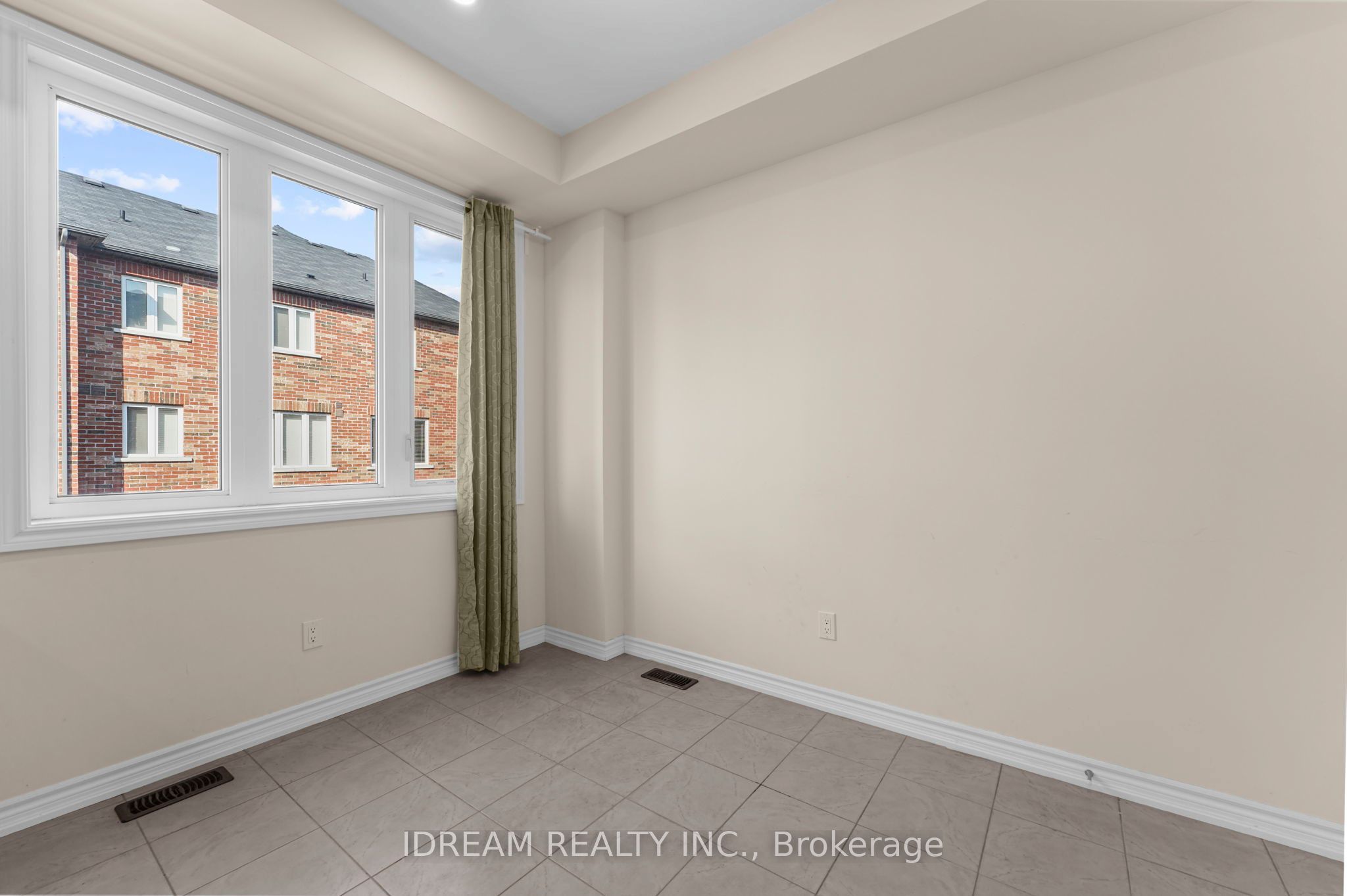 MLS #W12352912 image #28