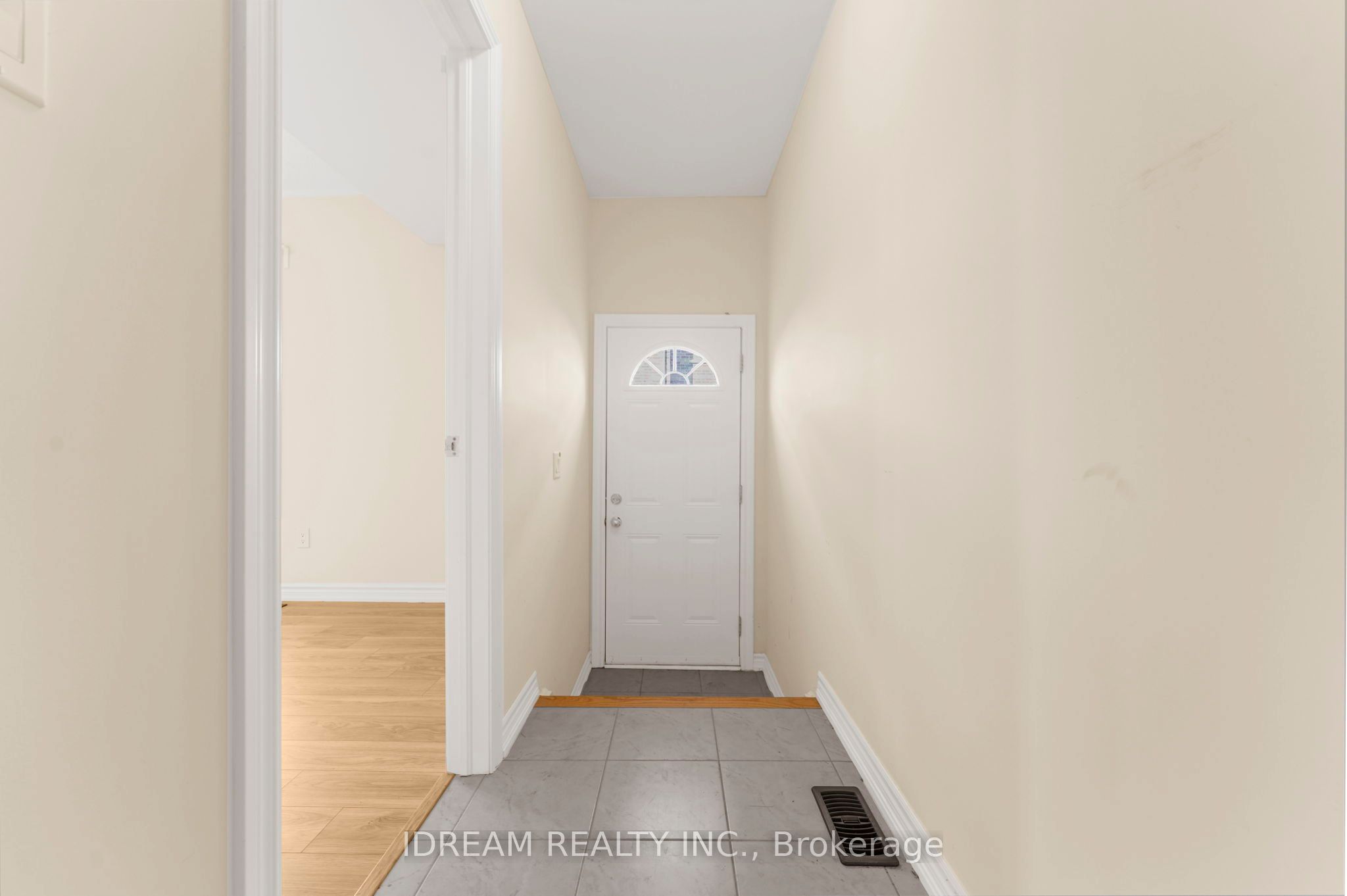 MLS #W12352912 image #4