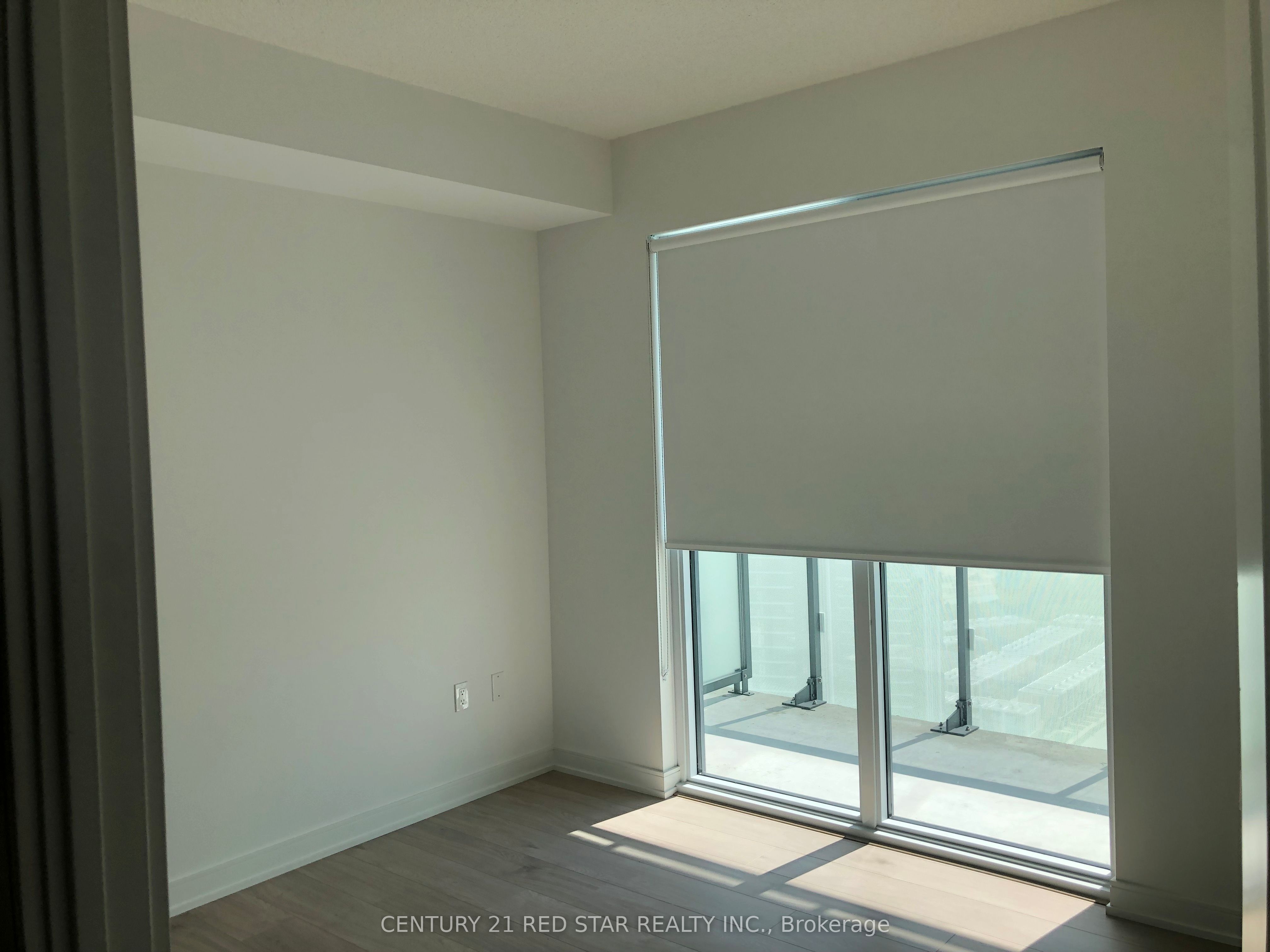 MLS #W12352992 image #10