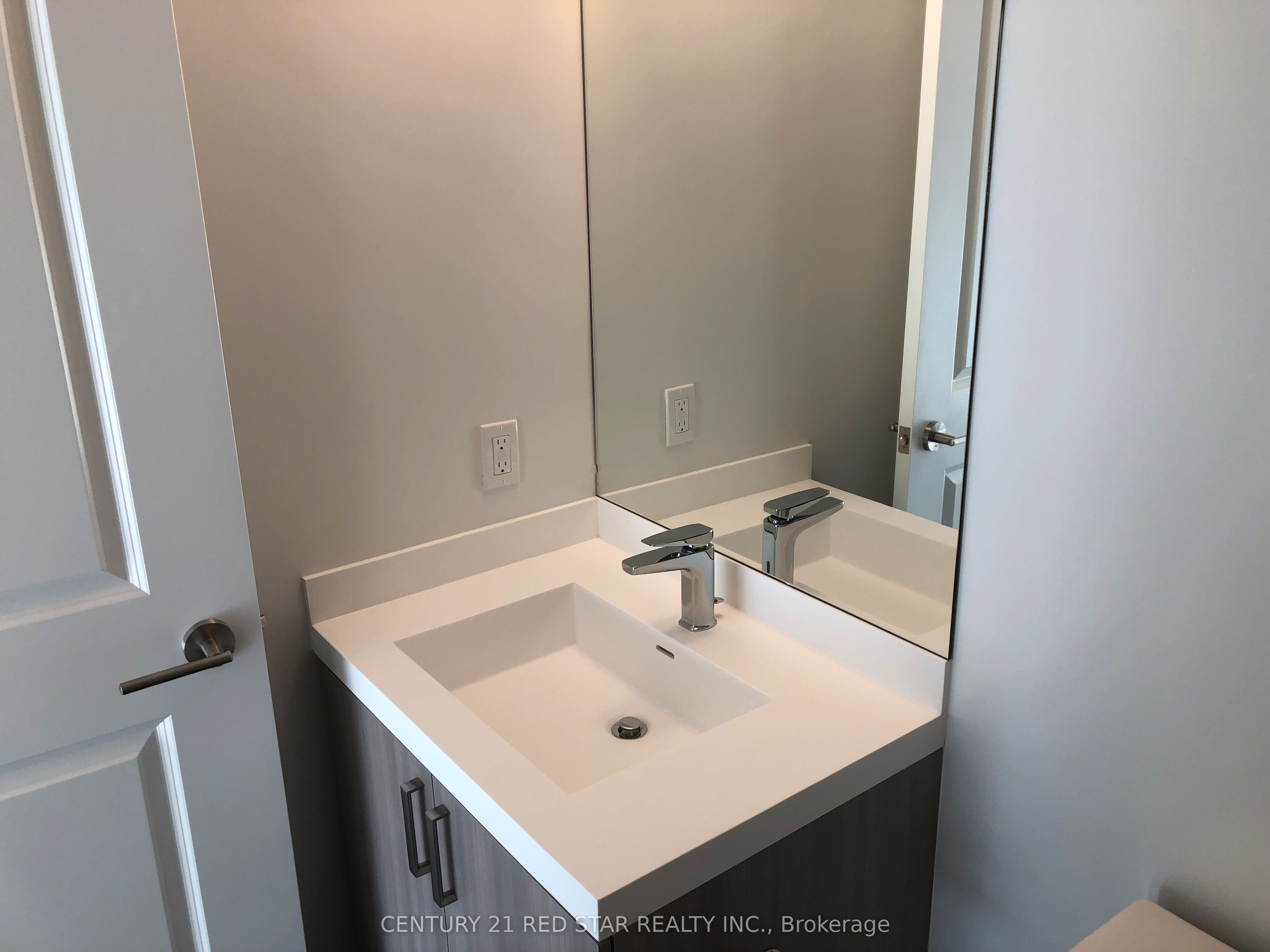 MLS #W12352992 image #17