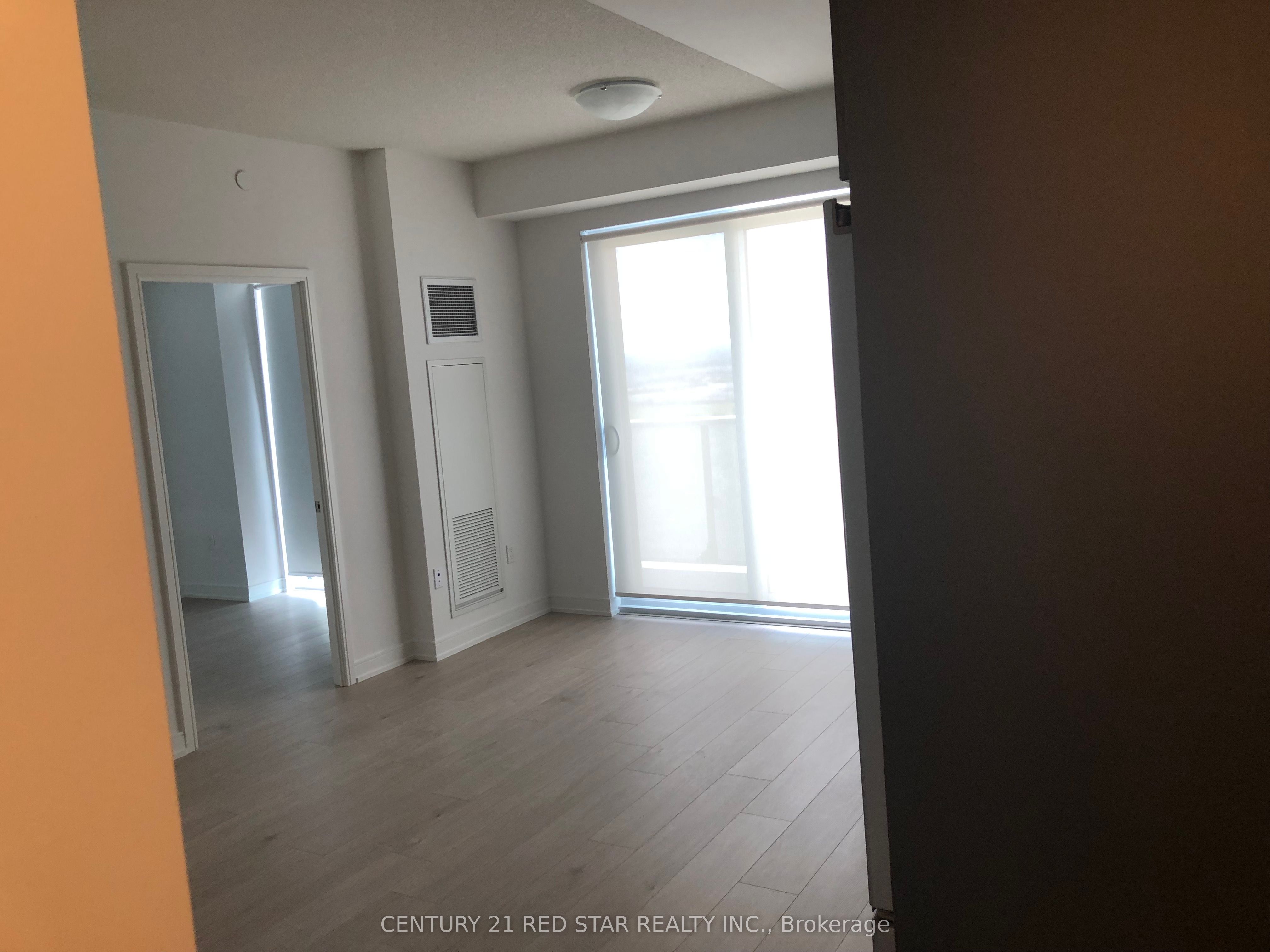 MLS #W12352992 image #4