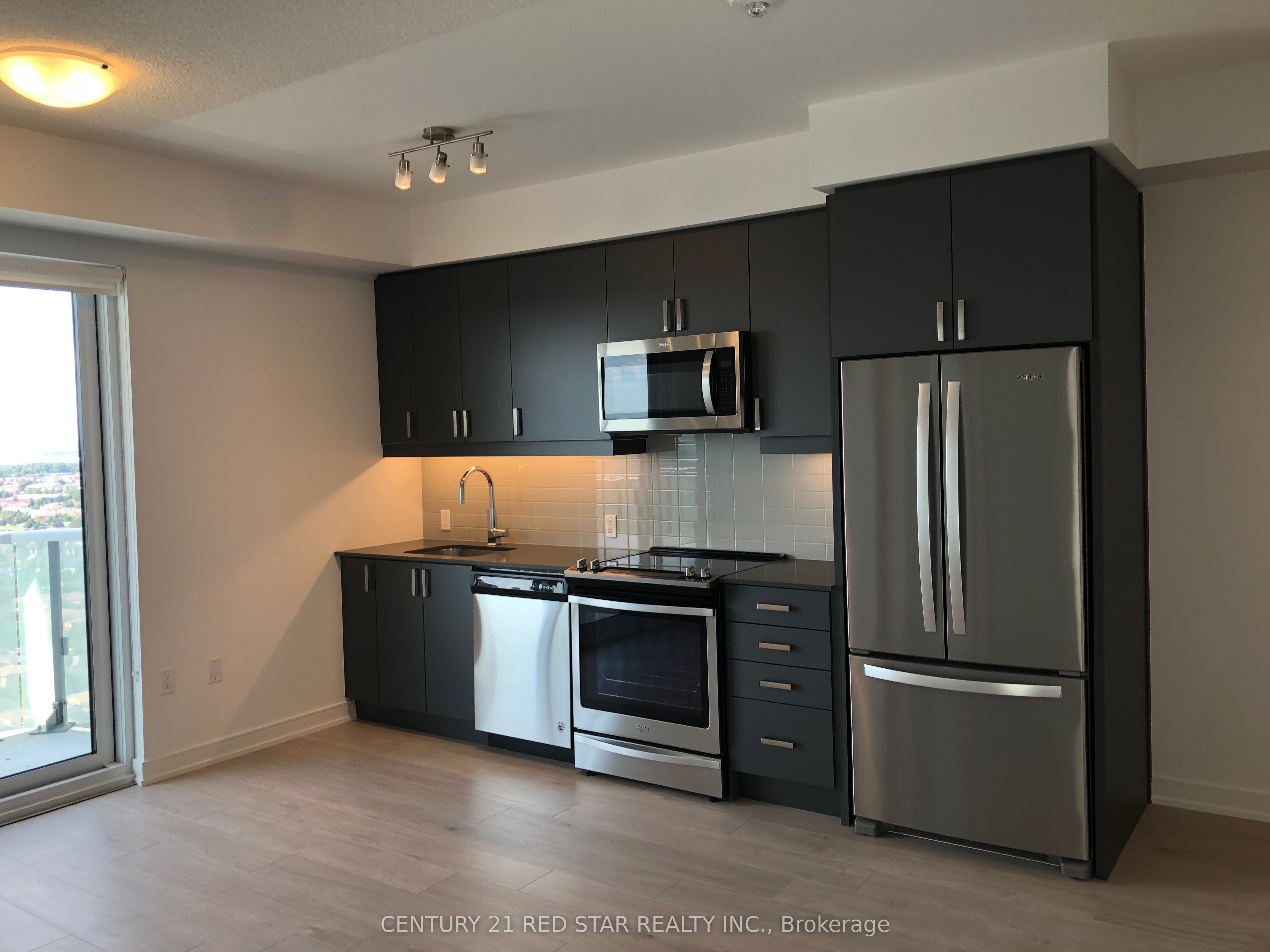 MLS #W12352992 image #5