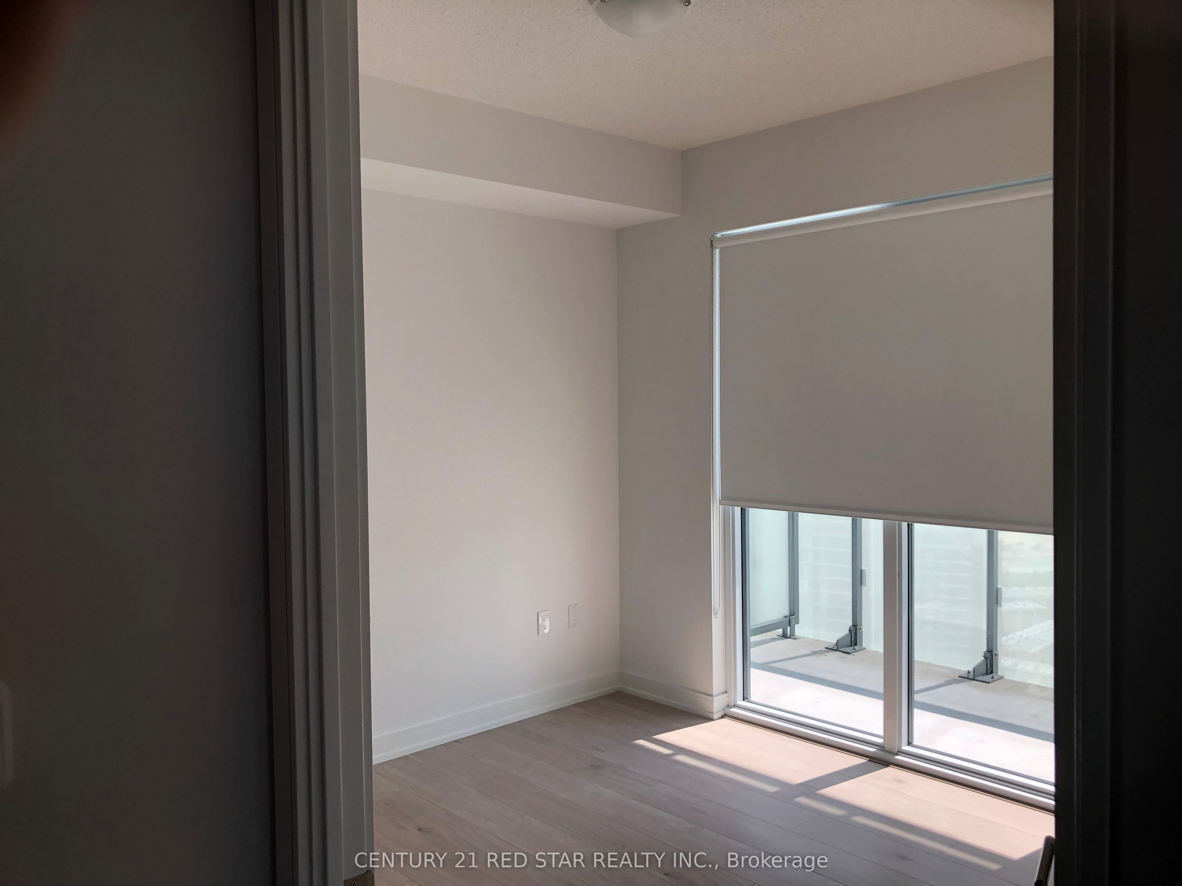 MLS #W12352992 image #9