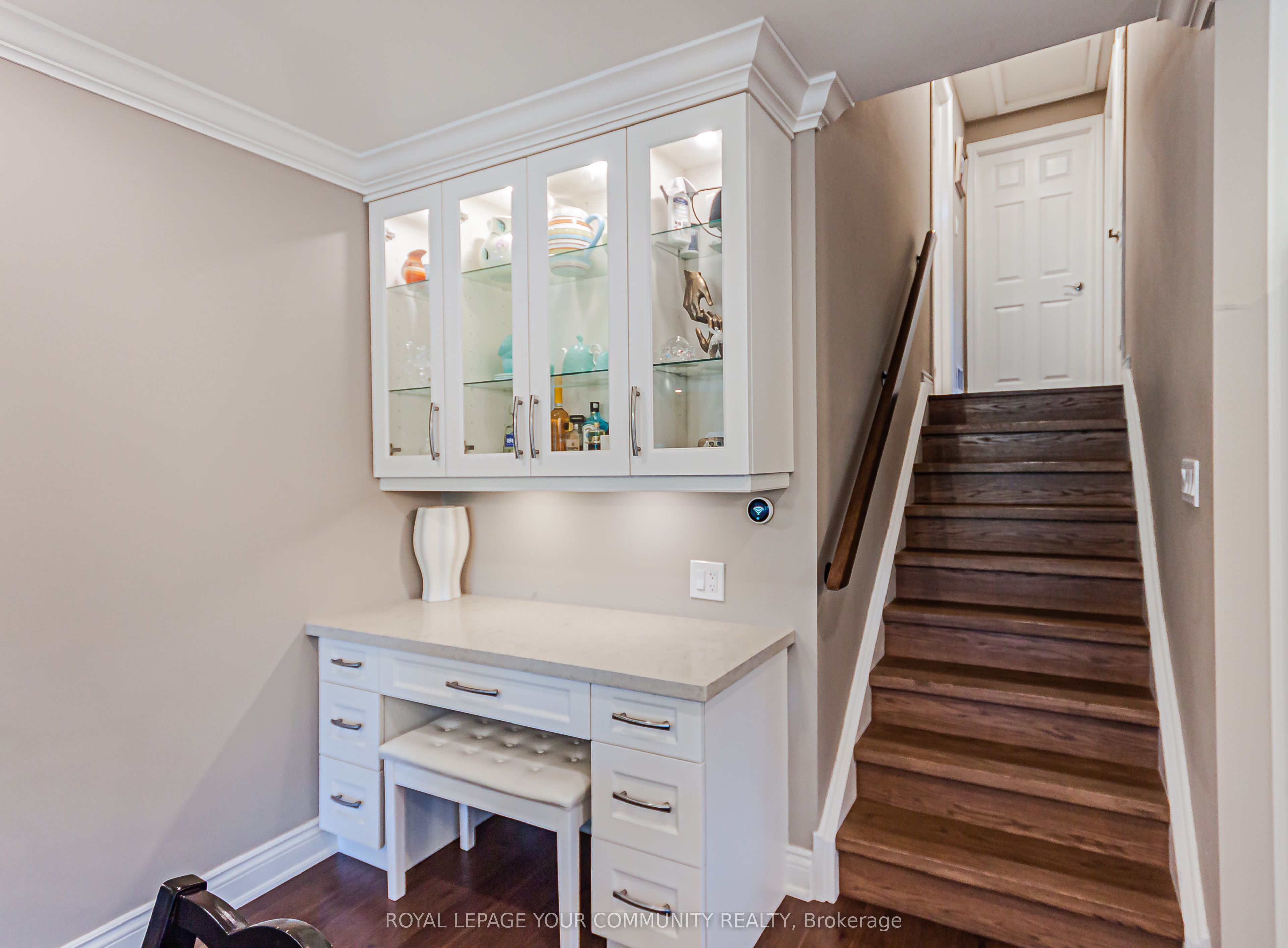 MLS #W12353212 image #9