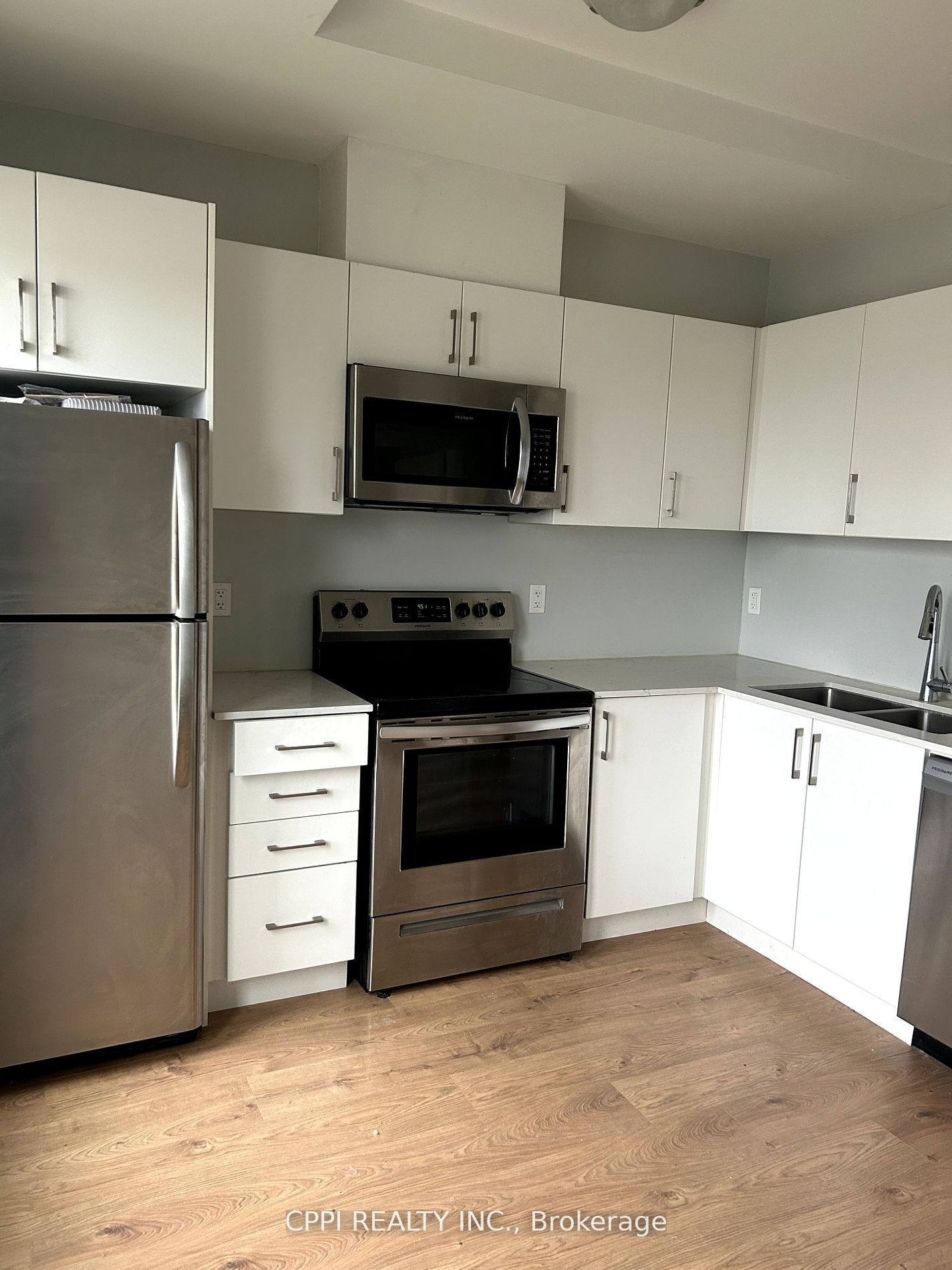 MLS #W12353614 image #3