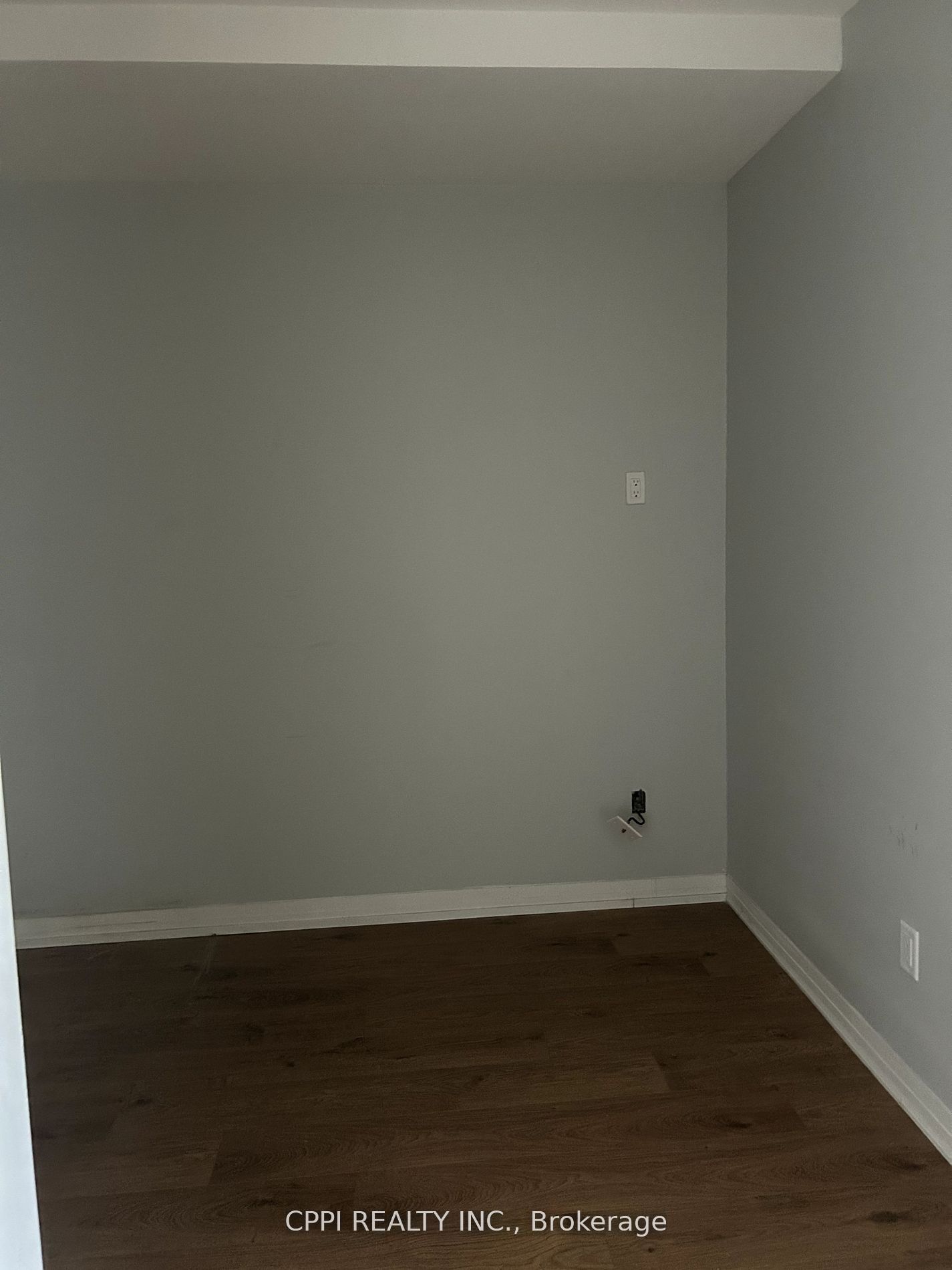 MLS #W12353614 image #4