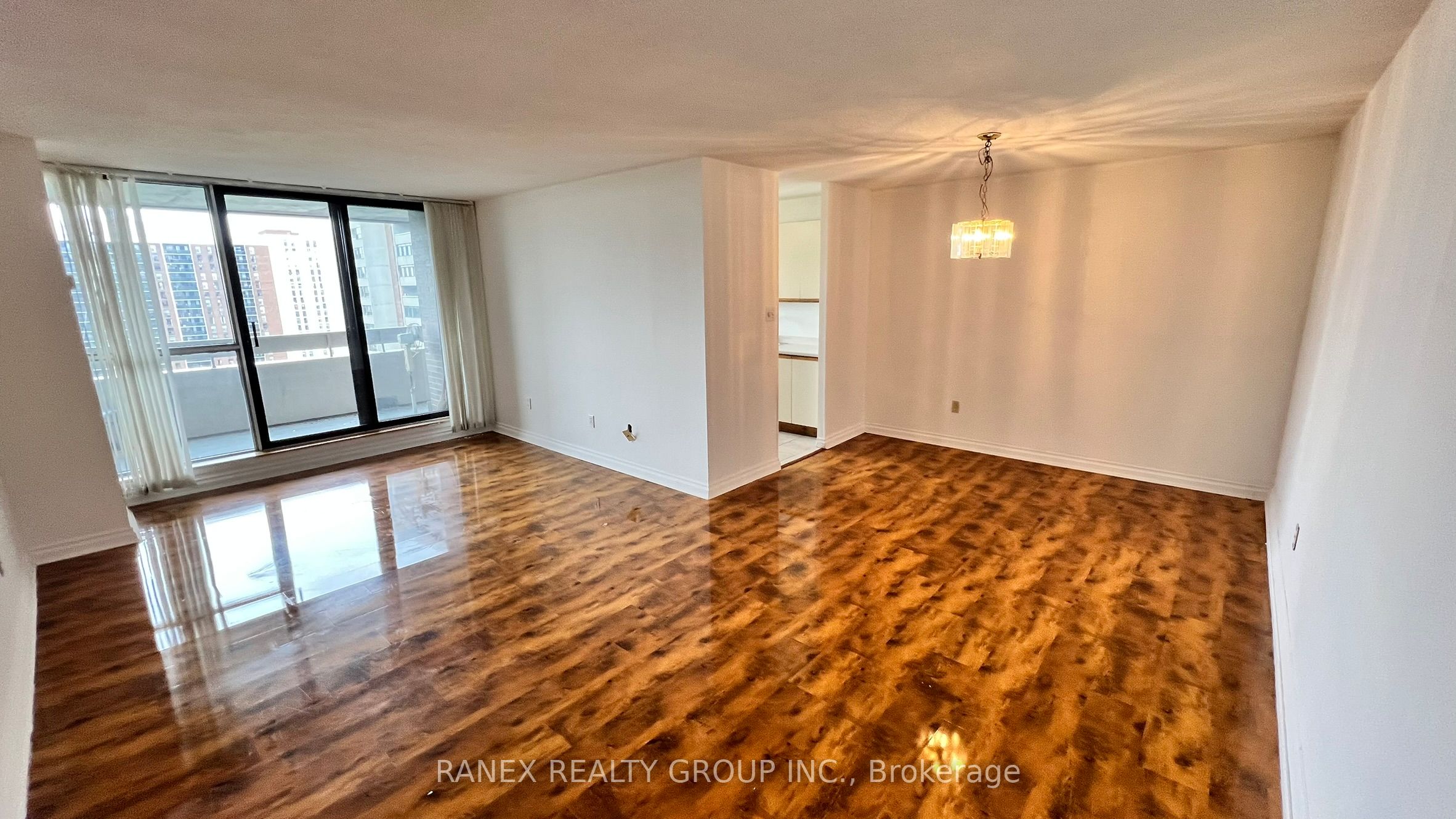 MLS #W12354862 image #5