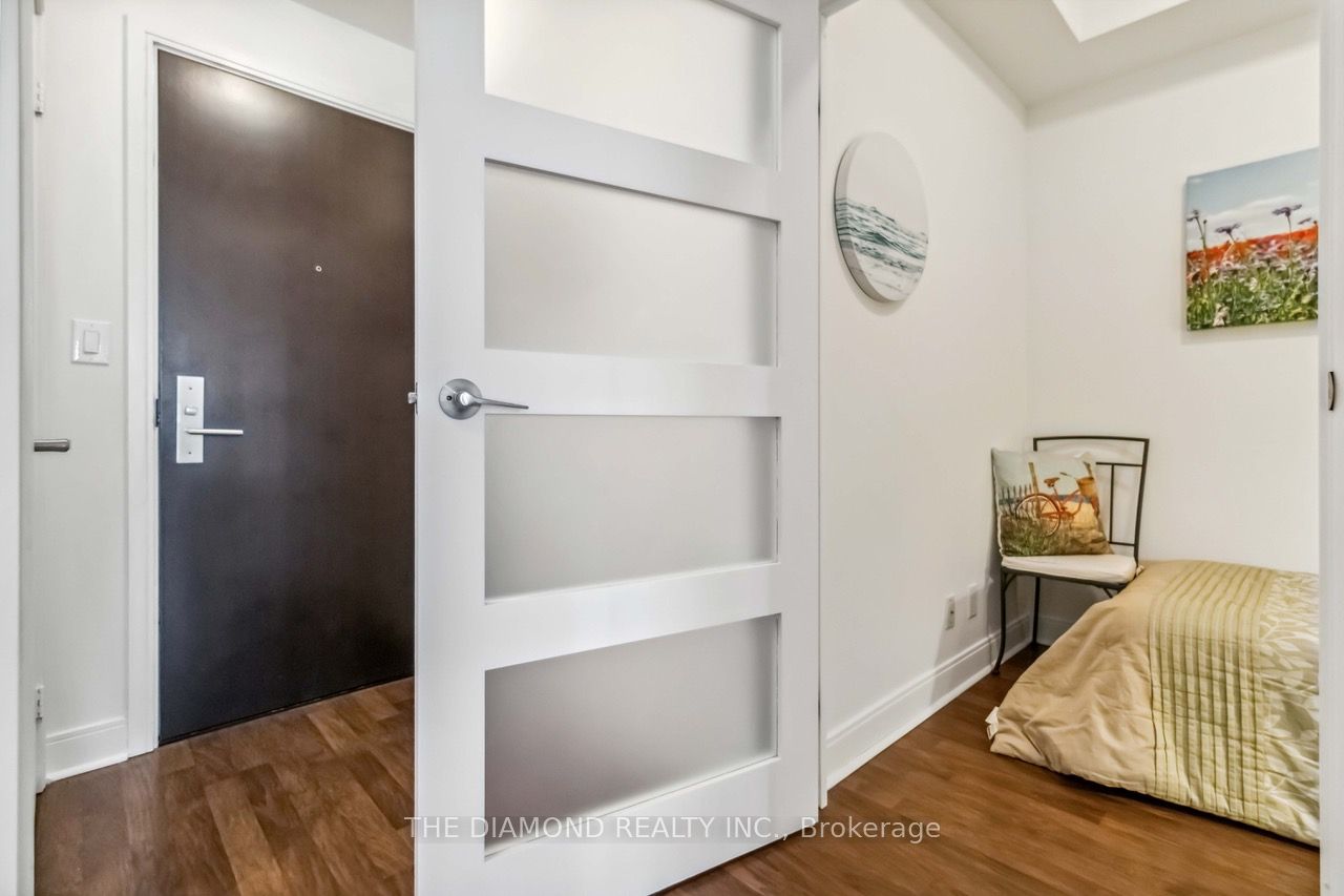 MLS #W12354902 image #23