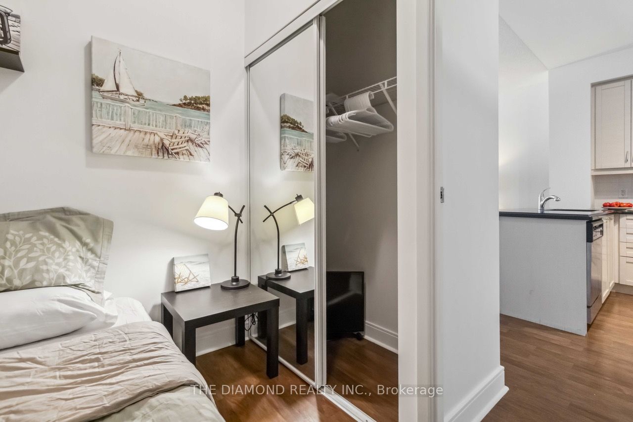 MLS #W12354902 image #26