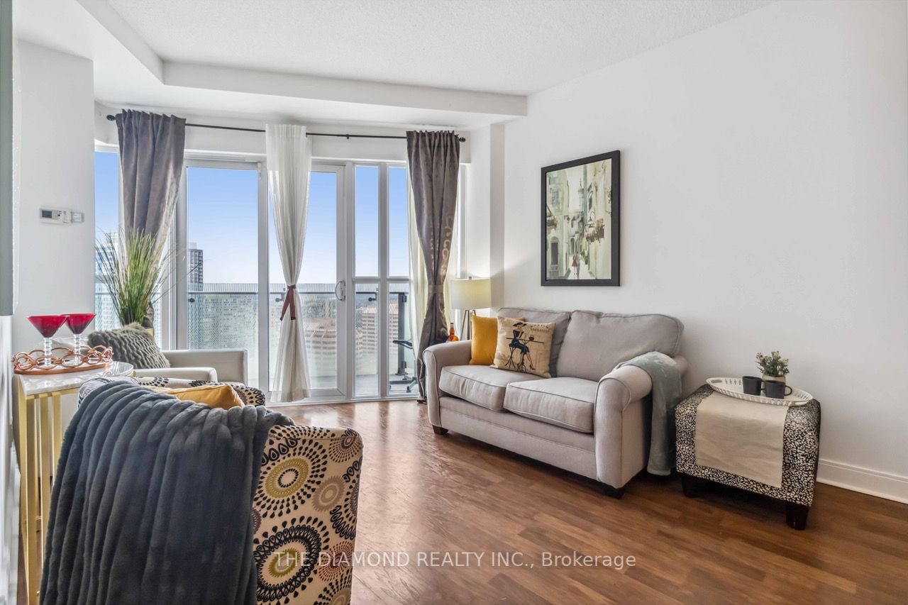 MLS #W12354902 image #5