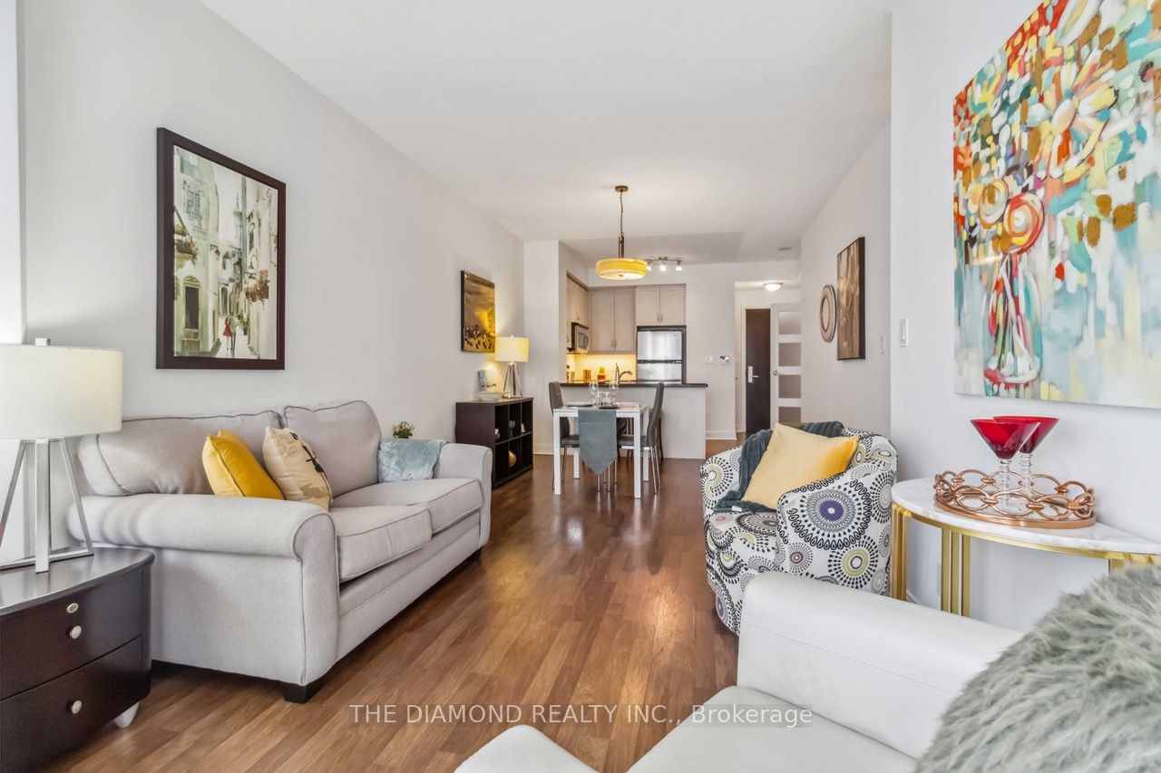 MLS #W12354902 image #9