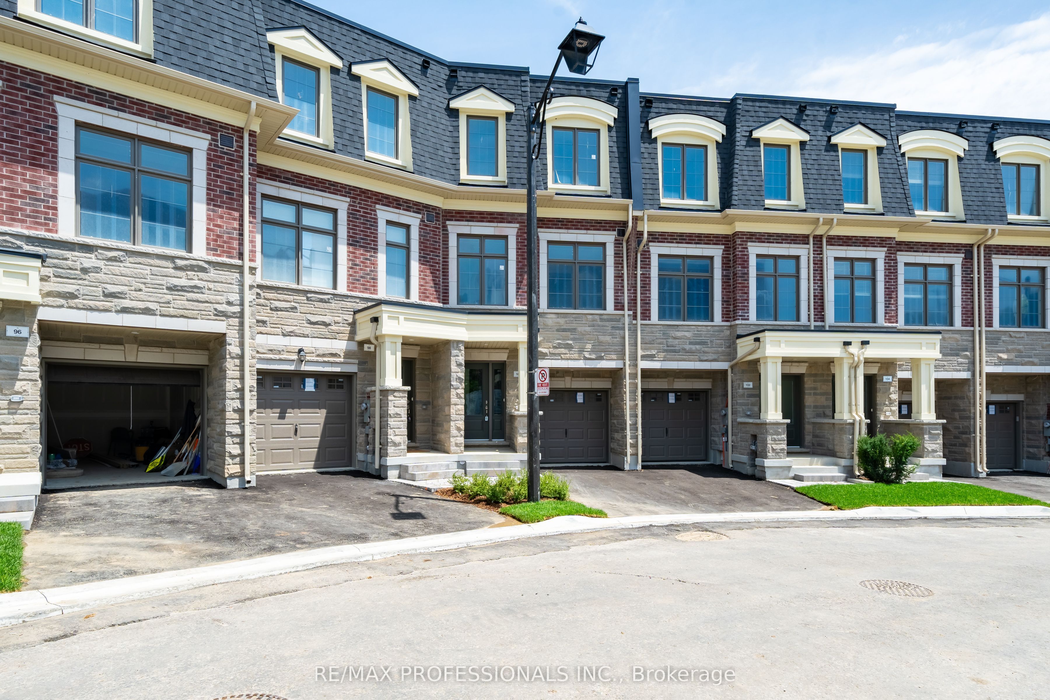 MLS #W12355686 image #1