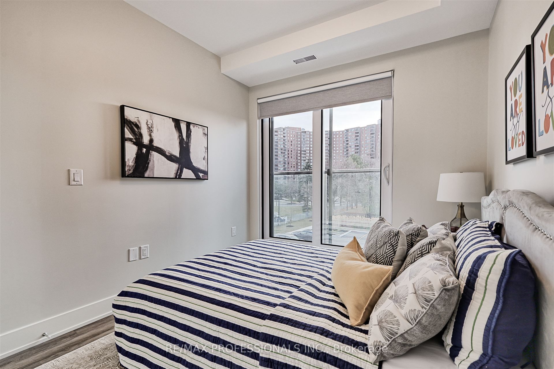 MLS #W12356008 image #15