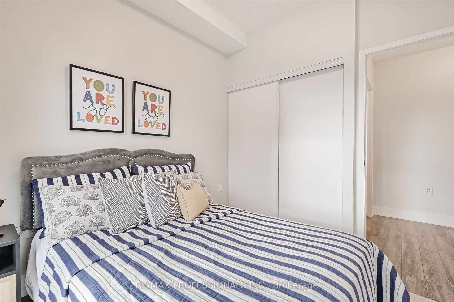 MLS #W12356122 image #16