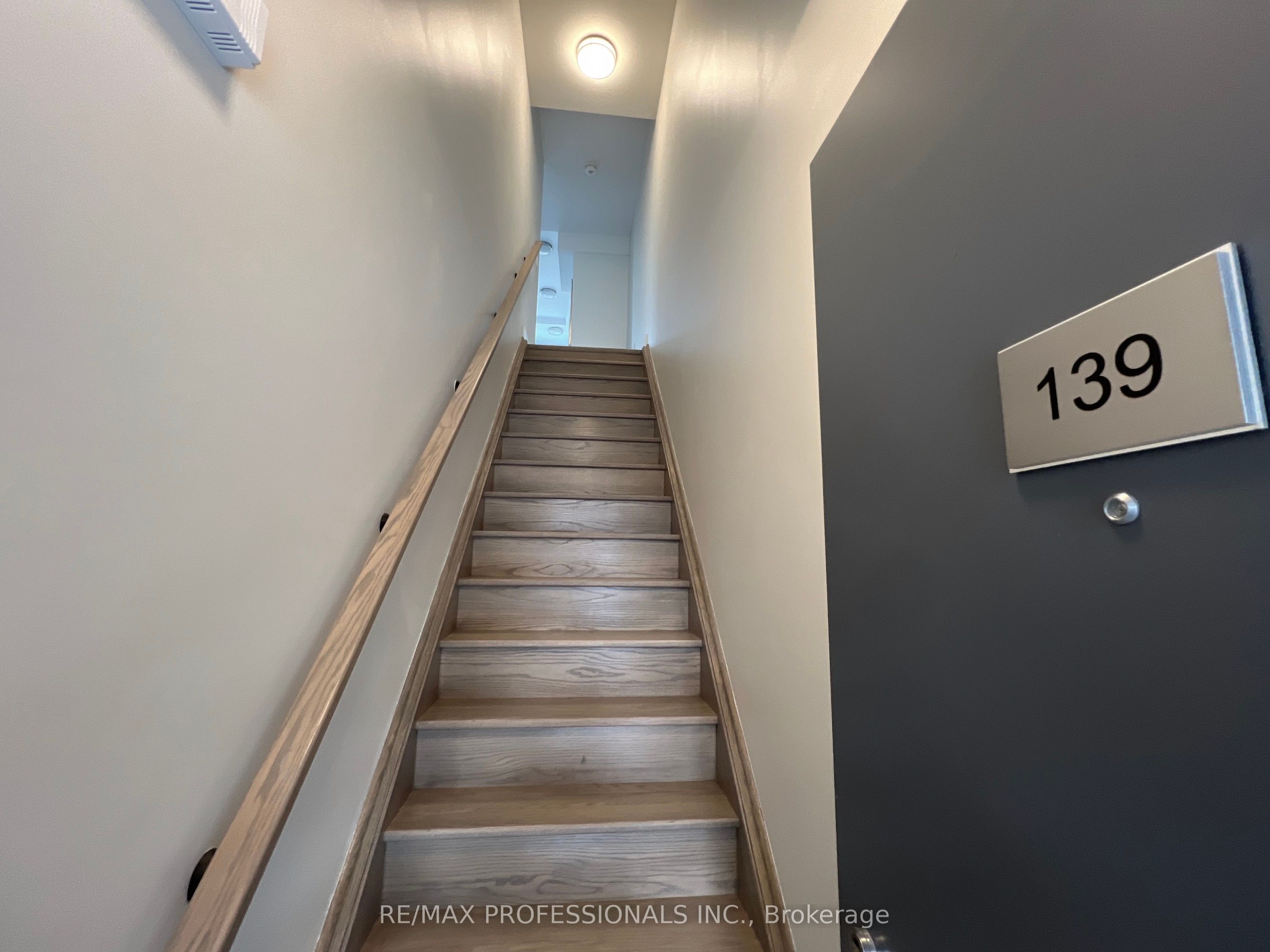 MLS #W12356185 image #17