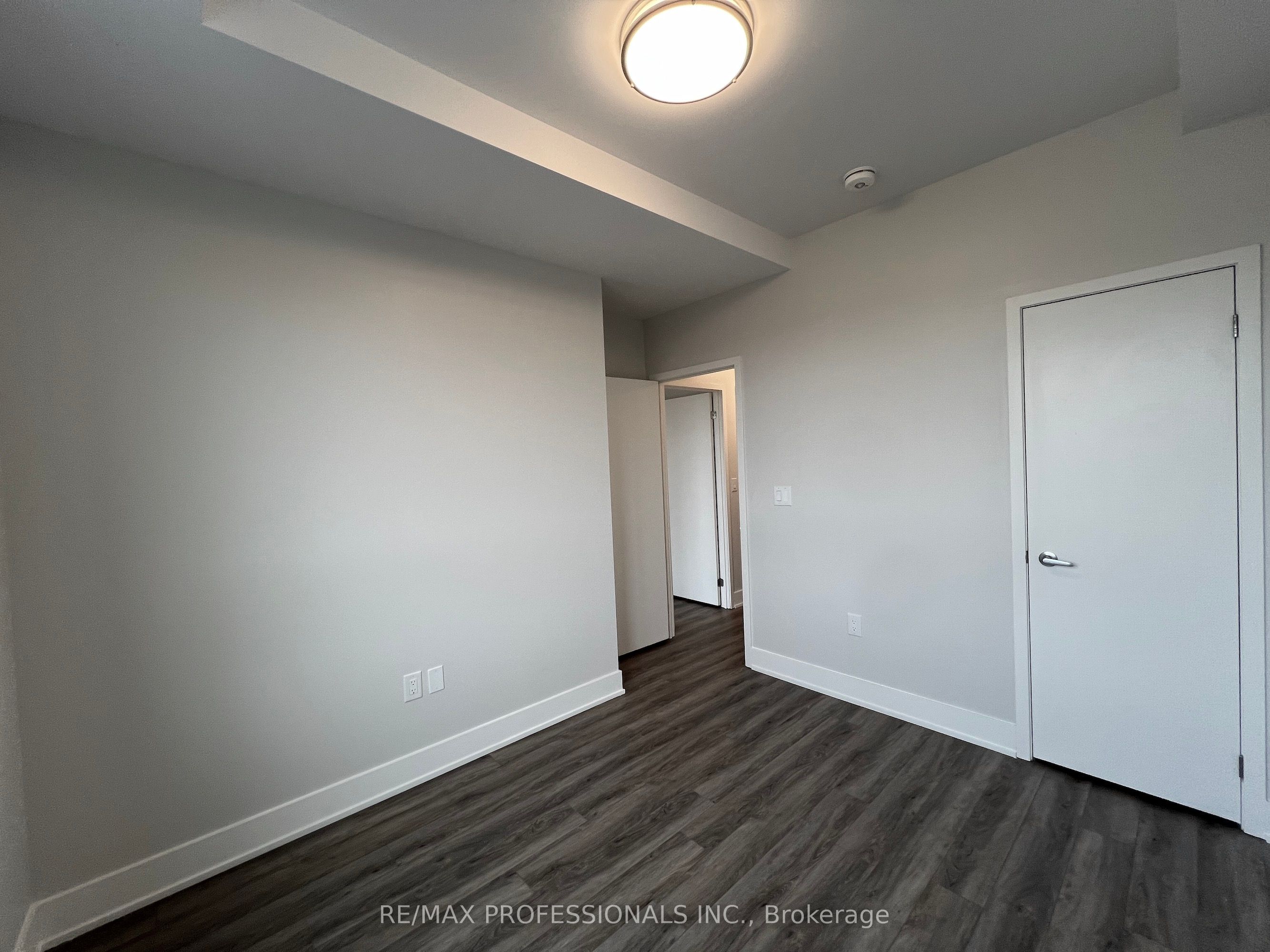 MLS #W12356203 image #14