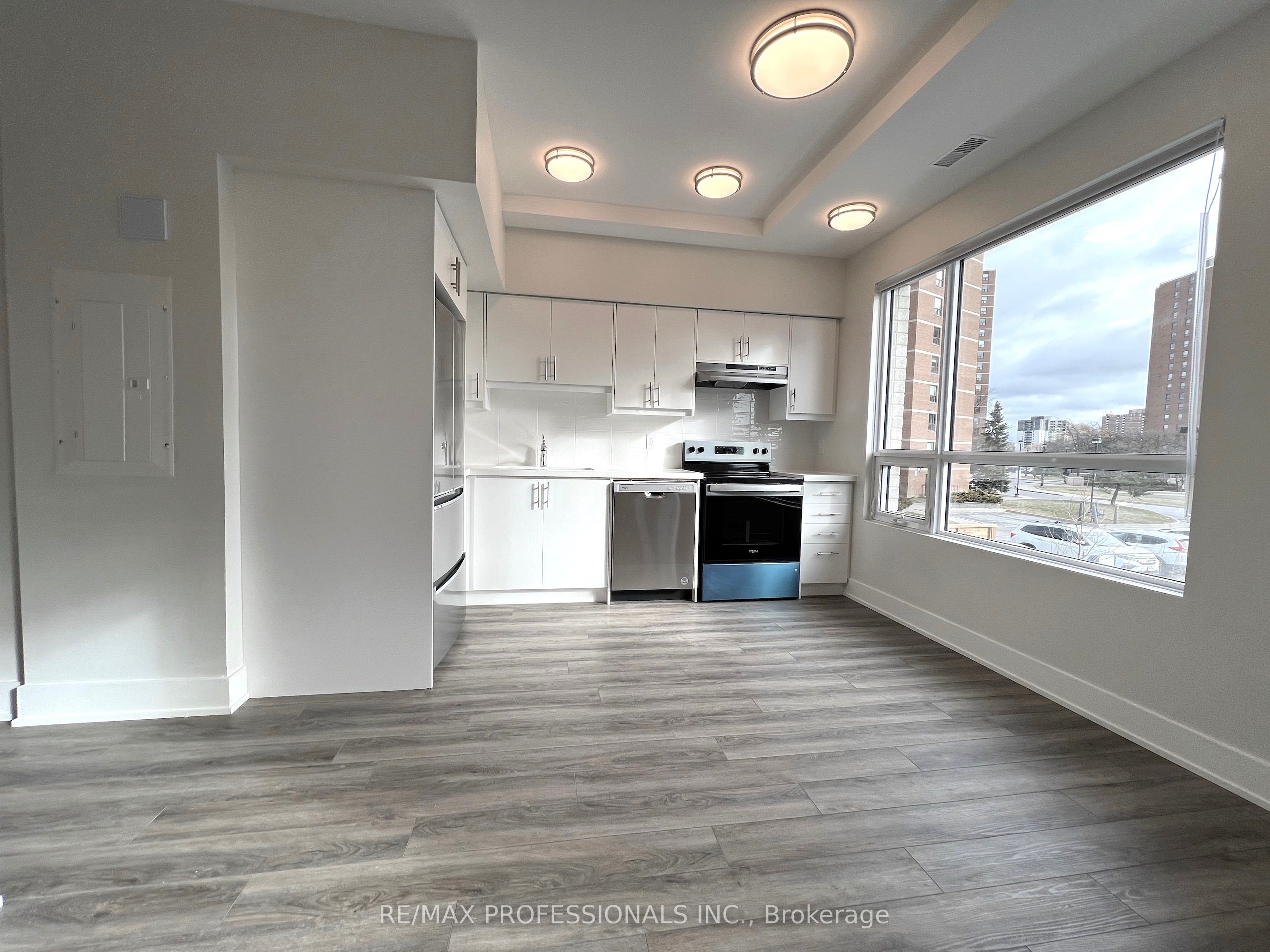 MLS #W12356208 image #8