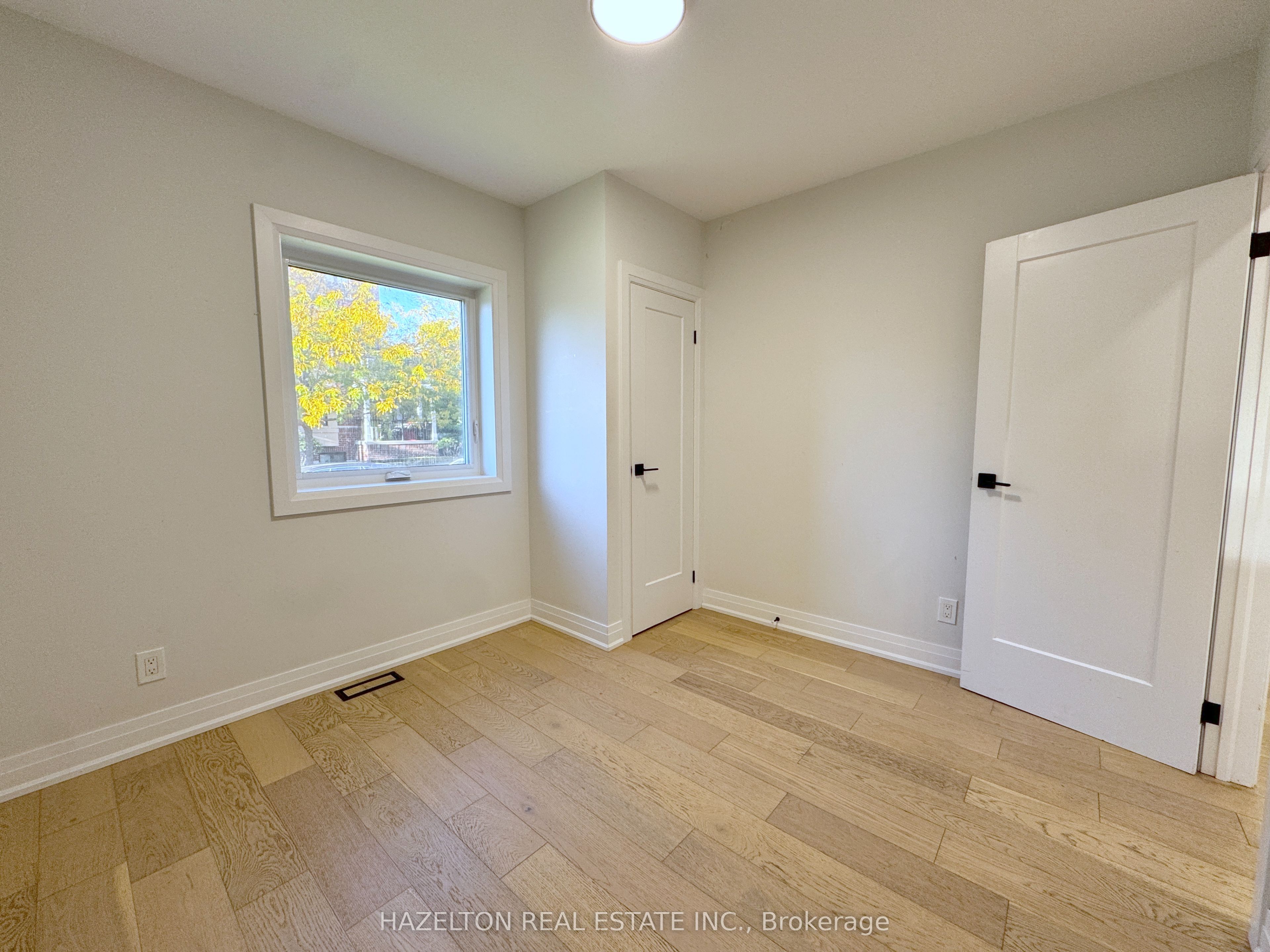 MLS #W12356412 image #11