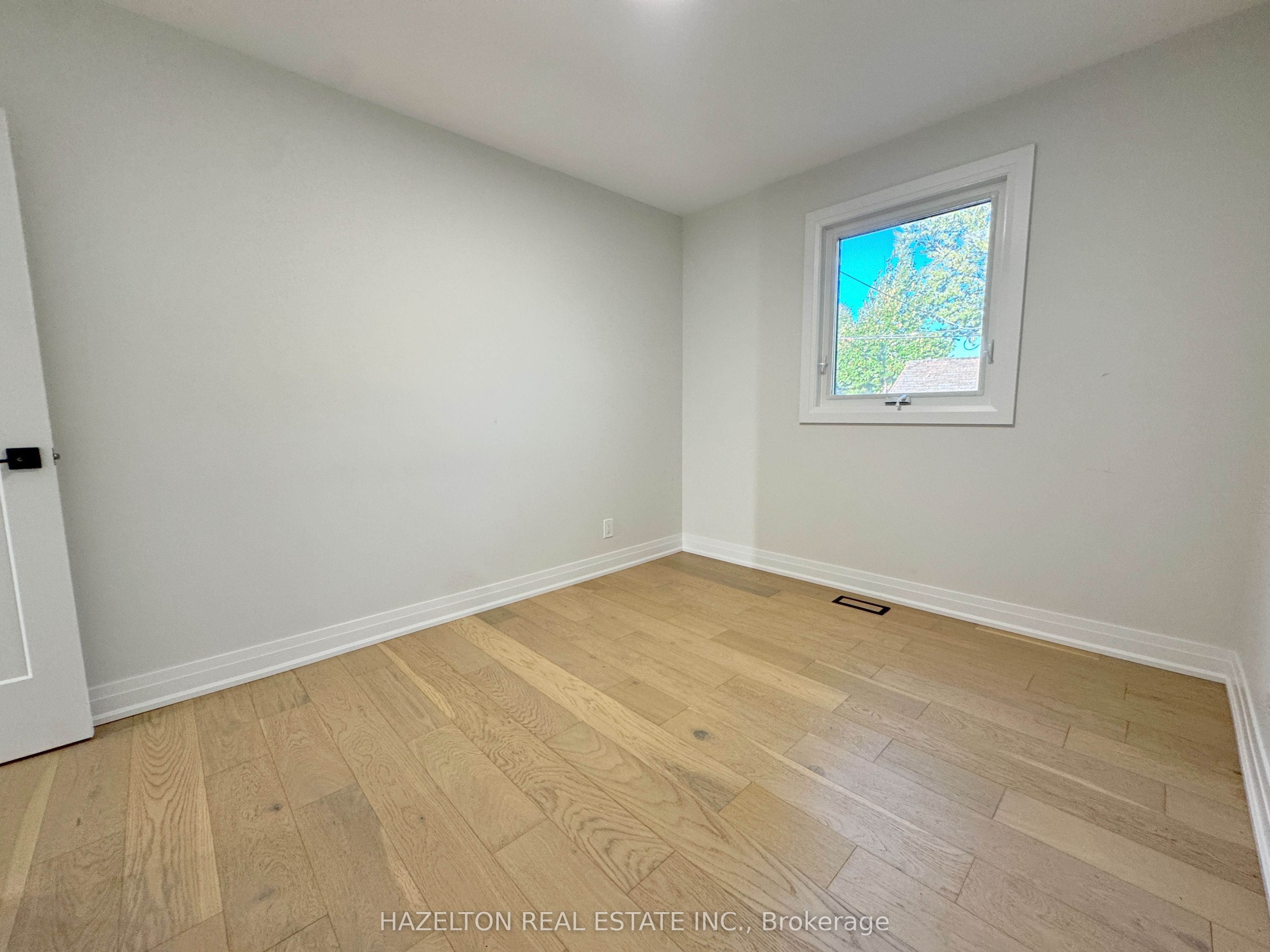 MLS #W12356412 image #13