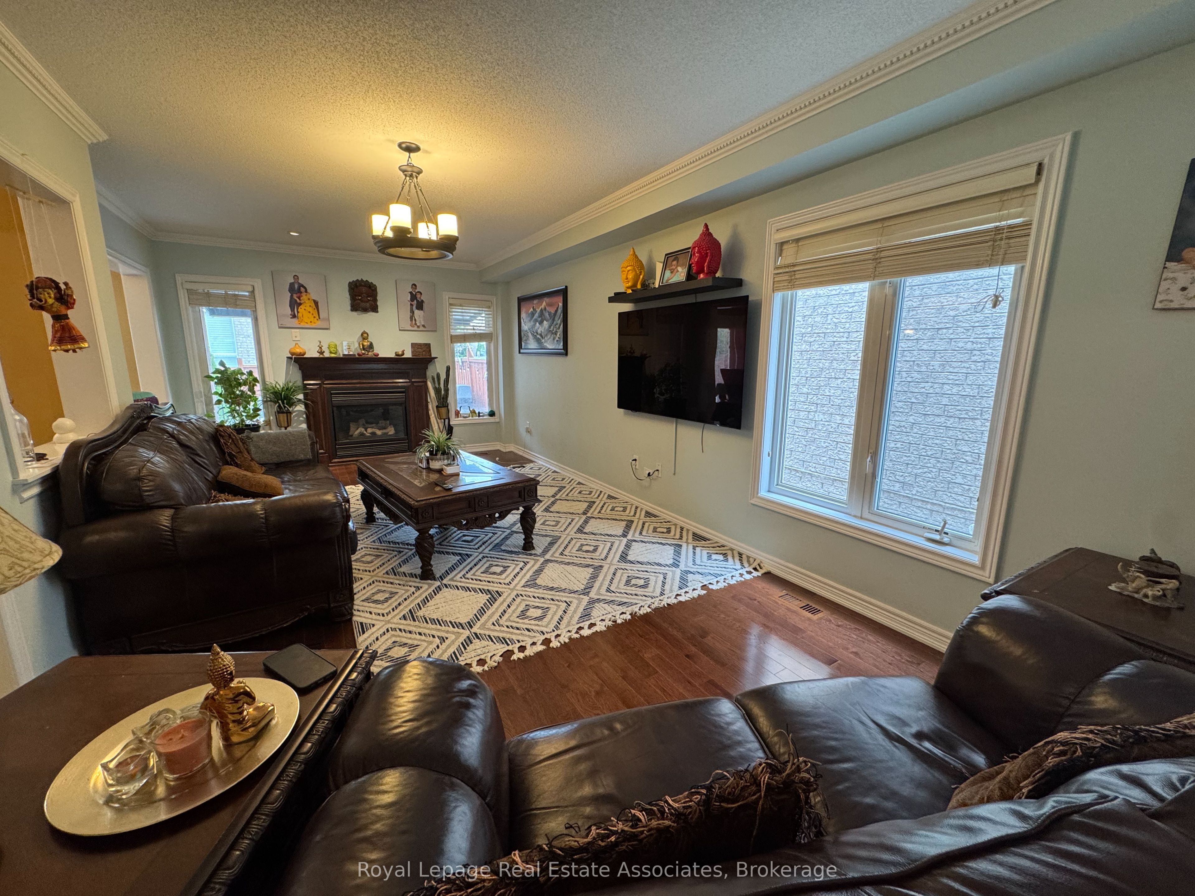 MLS #W12356596 image #3