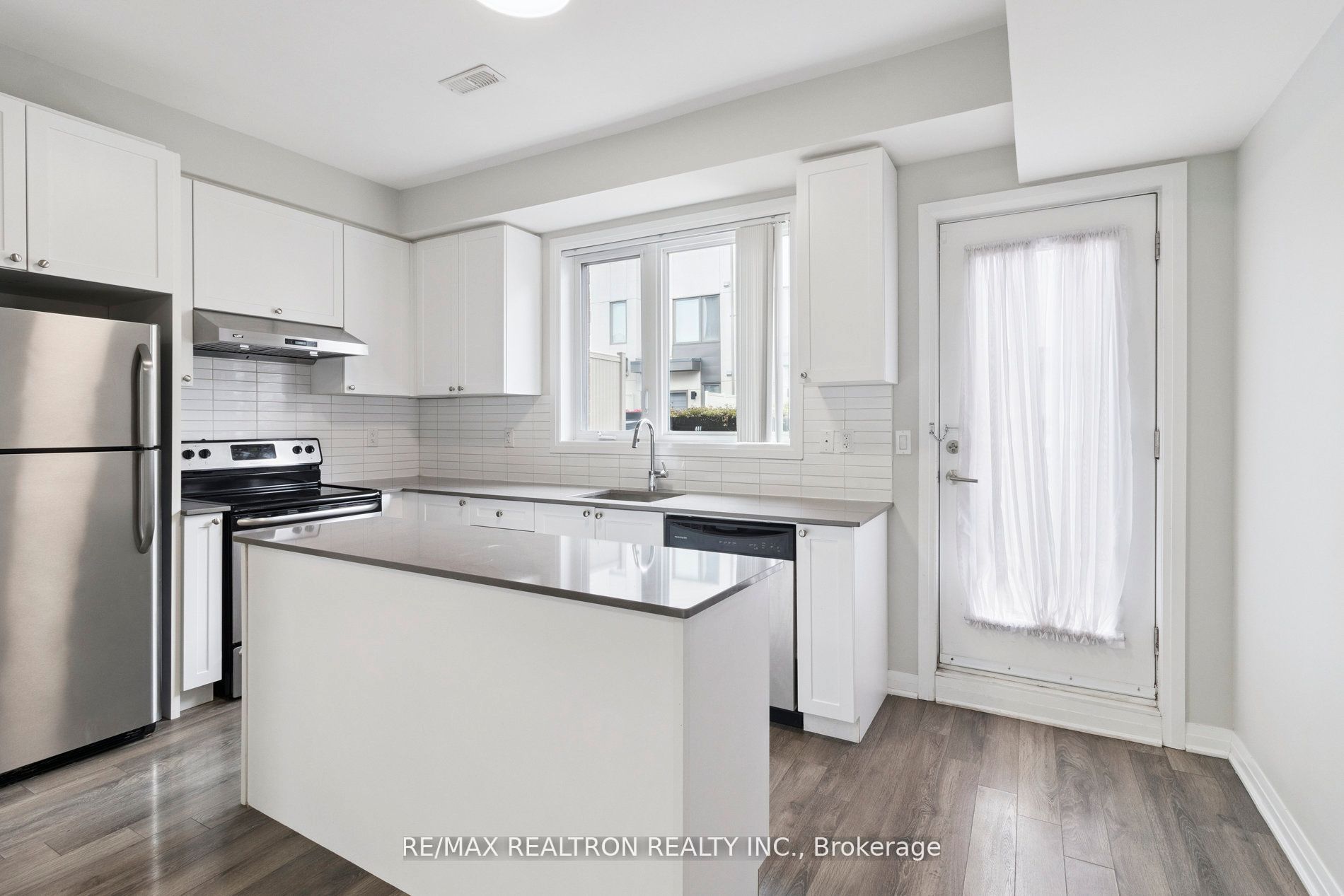 MLS #W12356635 image #11