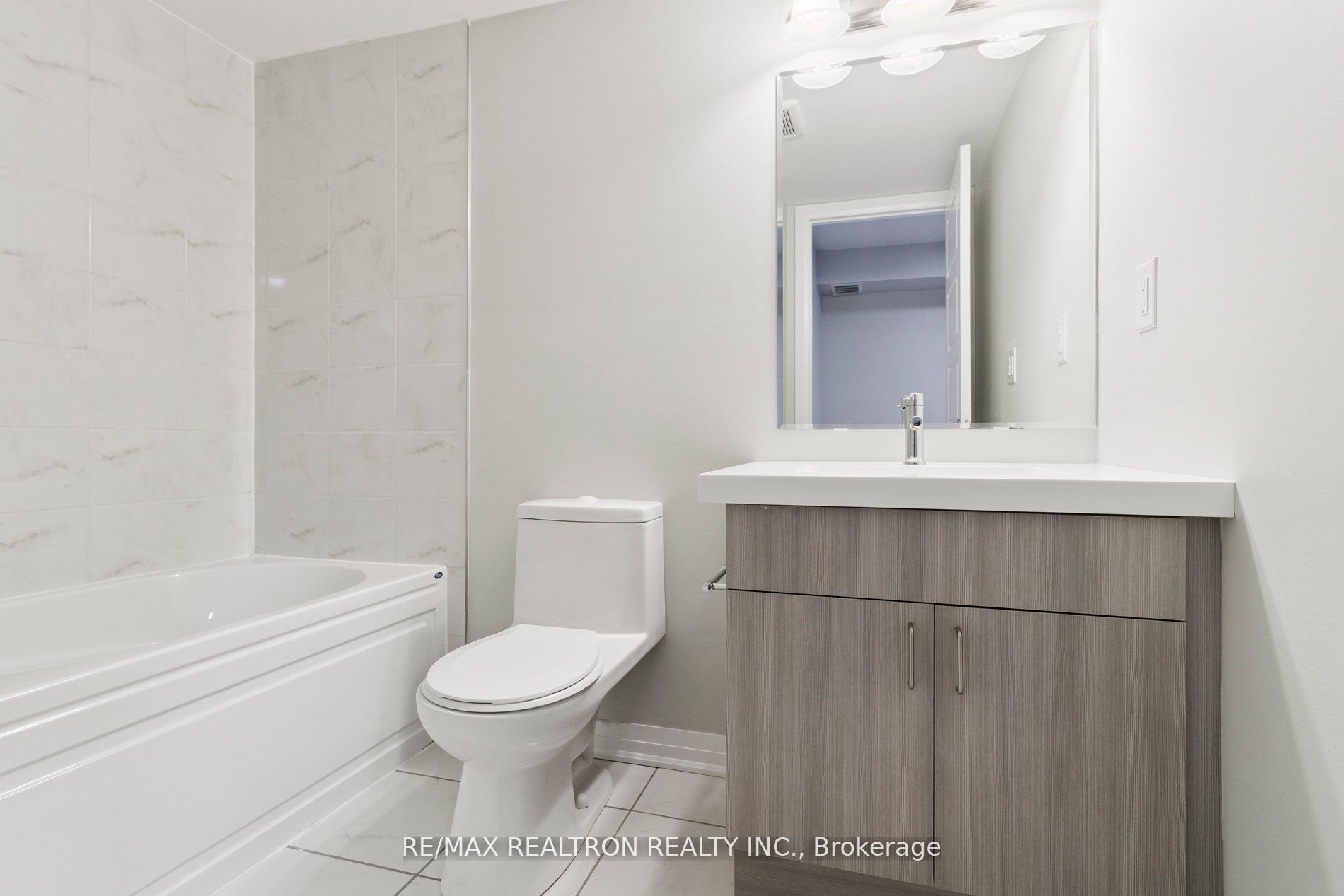 MLS #W12356635 image #24