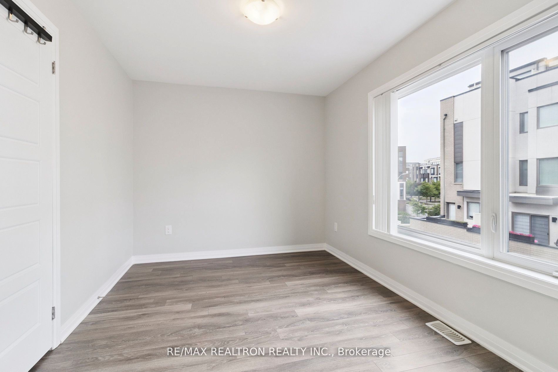 MLS #W12356635 image #27