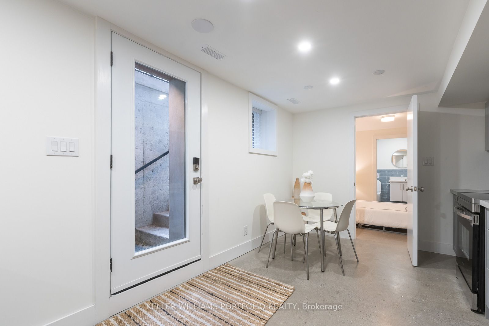 MLS #W12358046 image #12