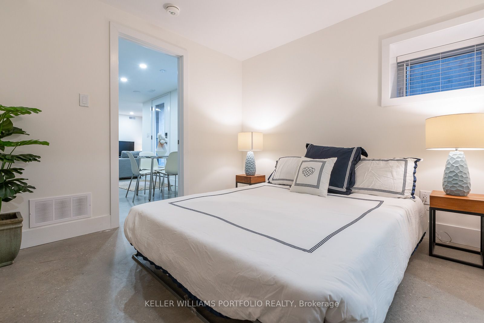 MLS #W12358046 image #14